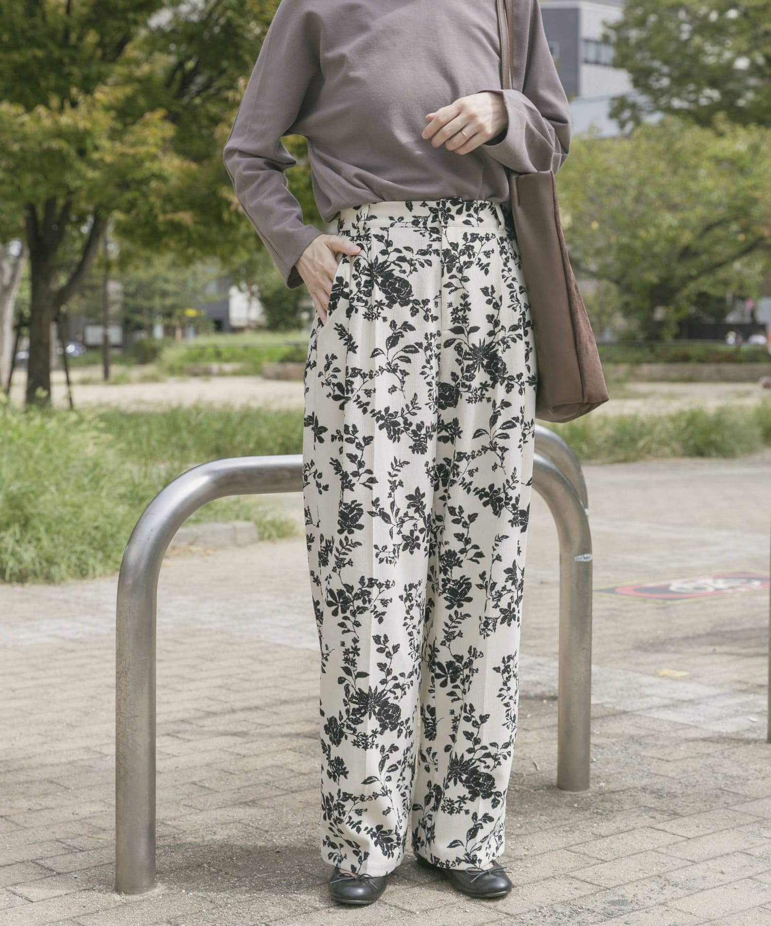 『洗濯可』コーデュロイストレートパンツ