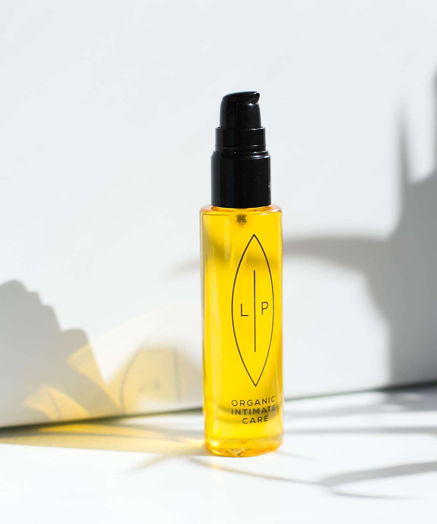 LIP INTIMATE CARE　デリケートゾーン クレンジングオイル