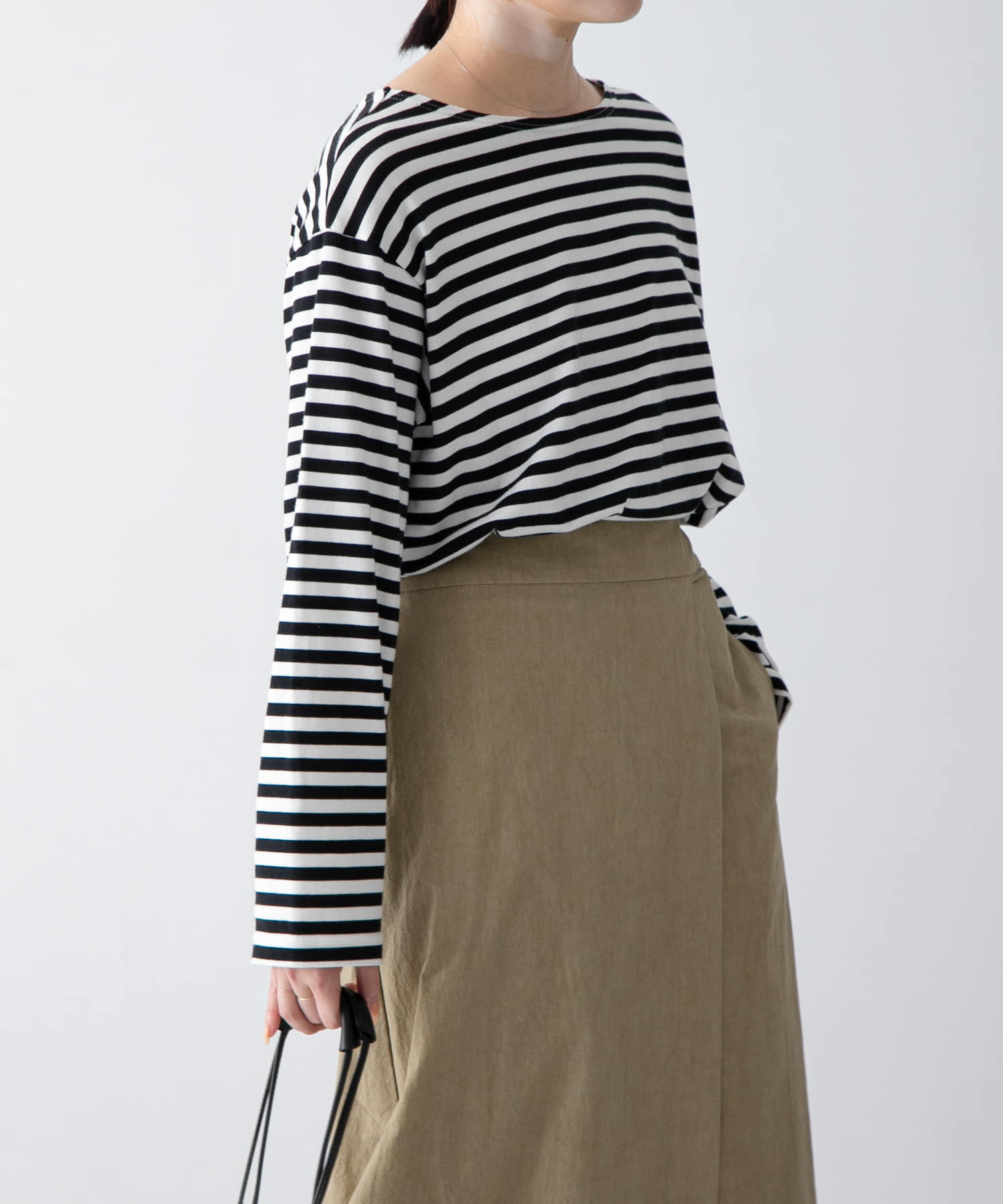 ボーダーロングカットソー