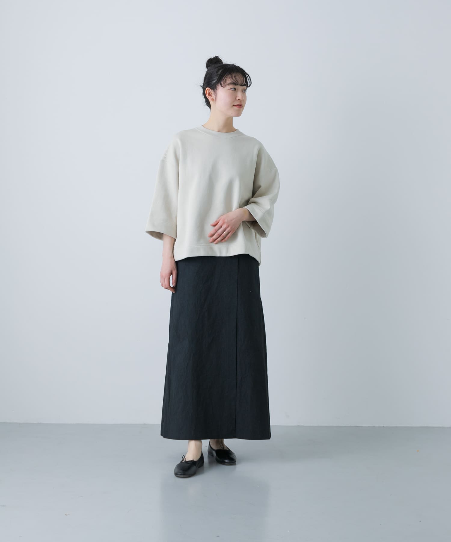 L.BEIGE