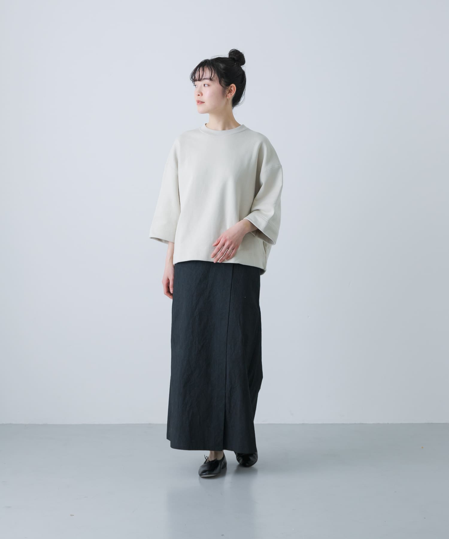 L.BEIGE