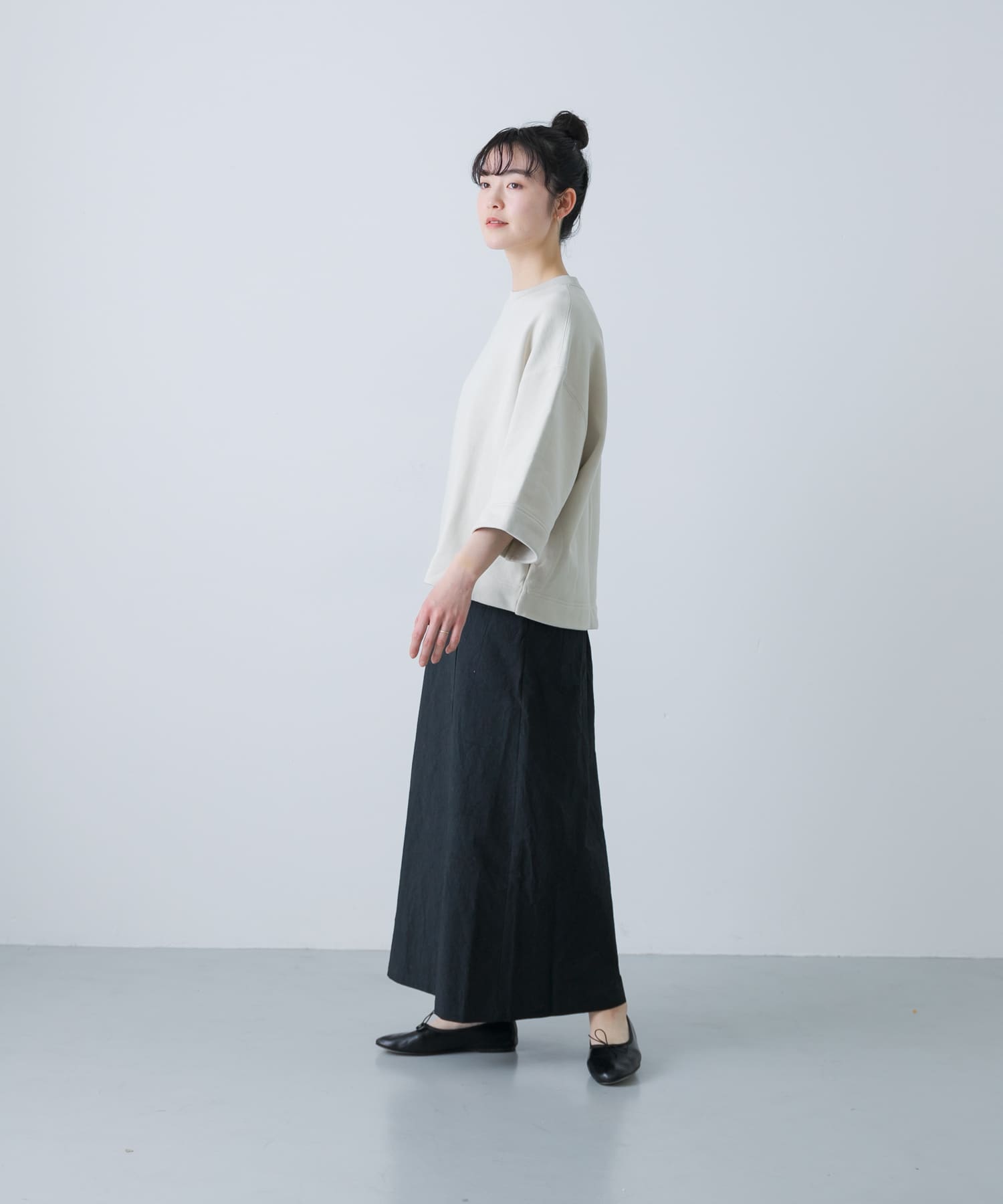 L.BEIGE