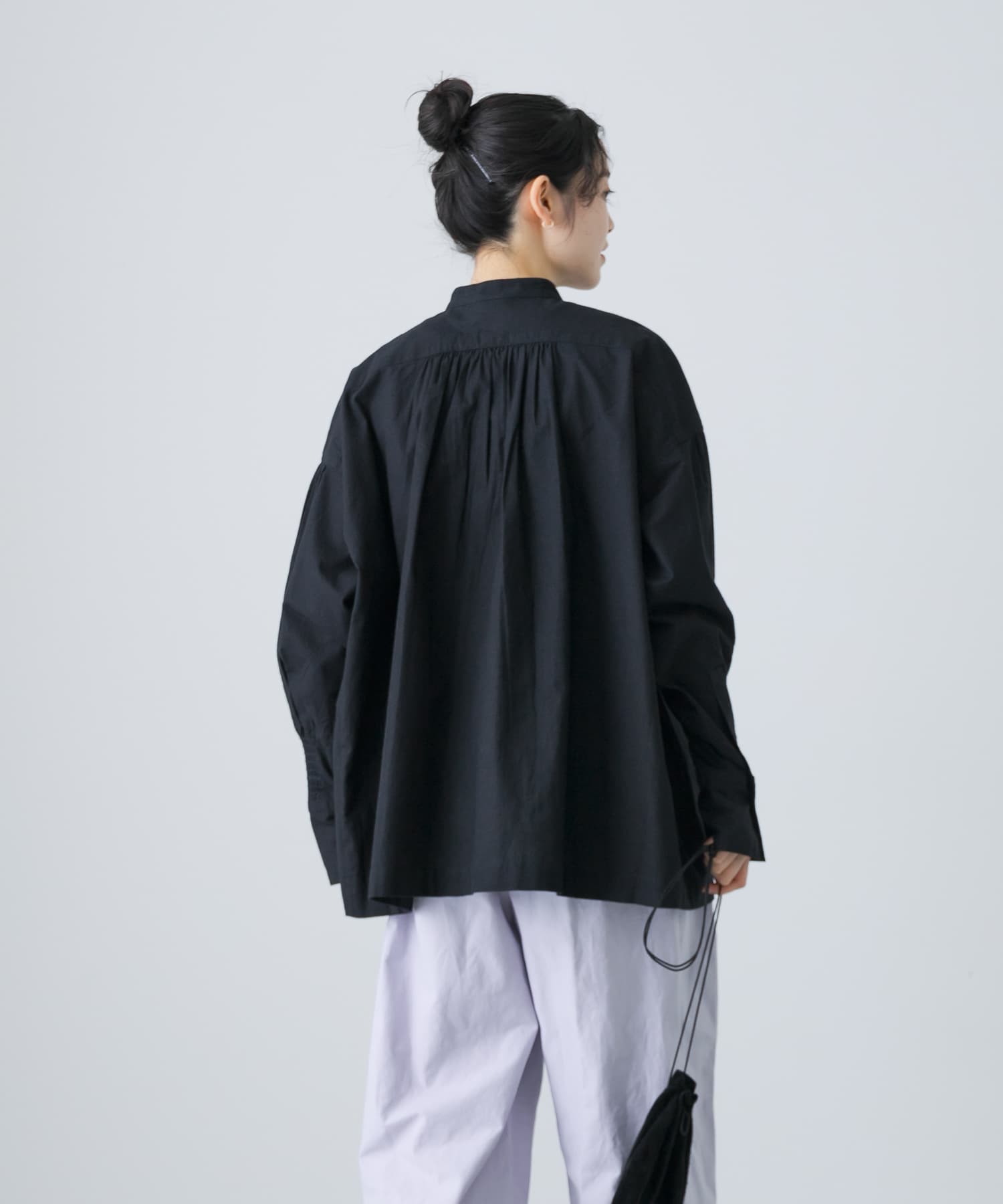 コットンスモッキングブラウス(FREE BLACK): トップス｜URBAN RESEARCH