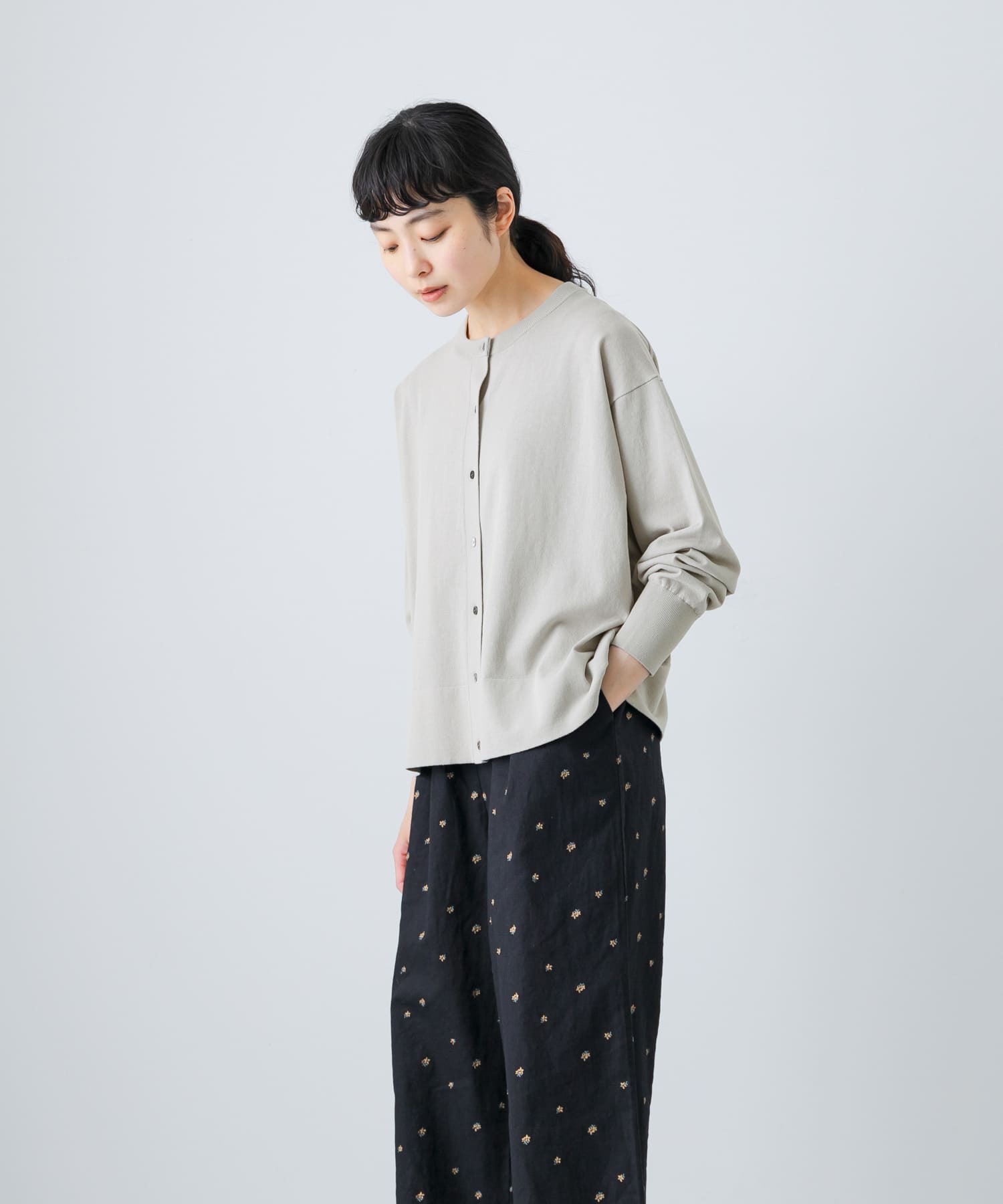 L/GRAY