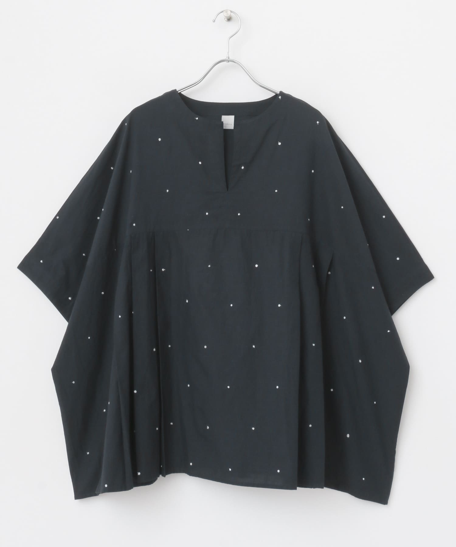 ドット刺しゅうワイドプルオーバー BLACK NAVY FREE