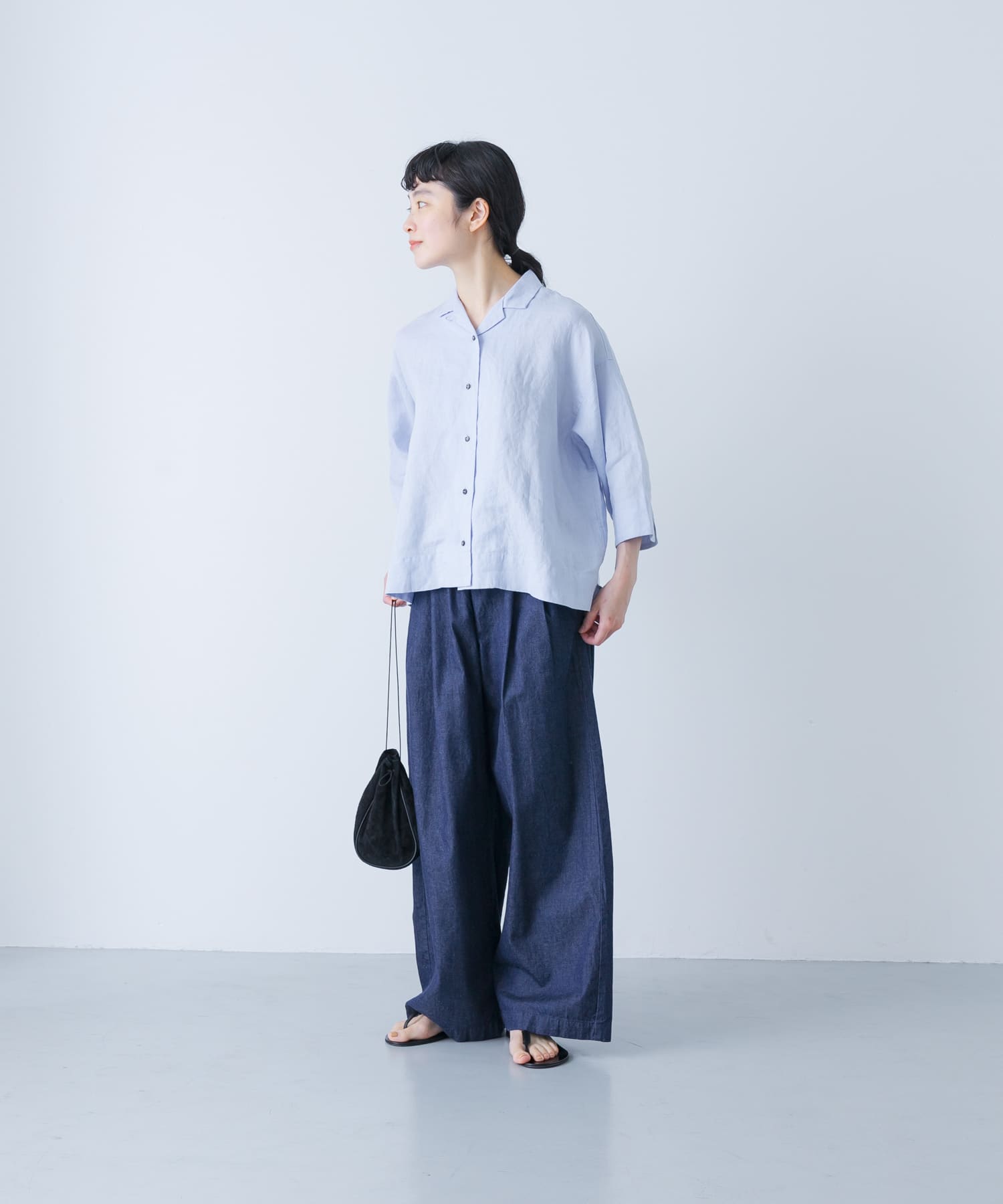 LIGHT BLUE