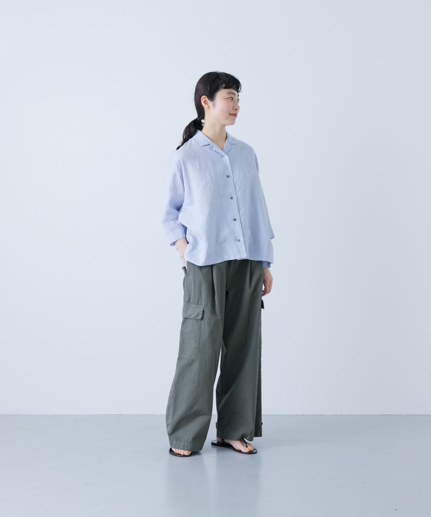 LIGHT BLUE