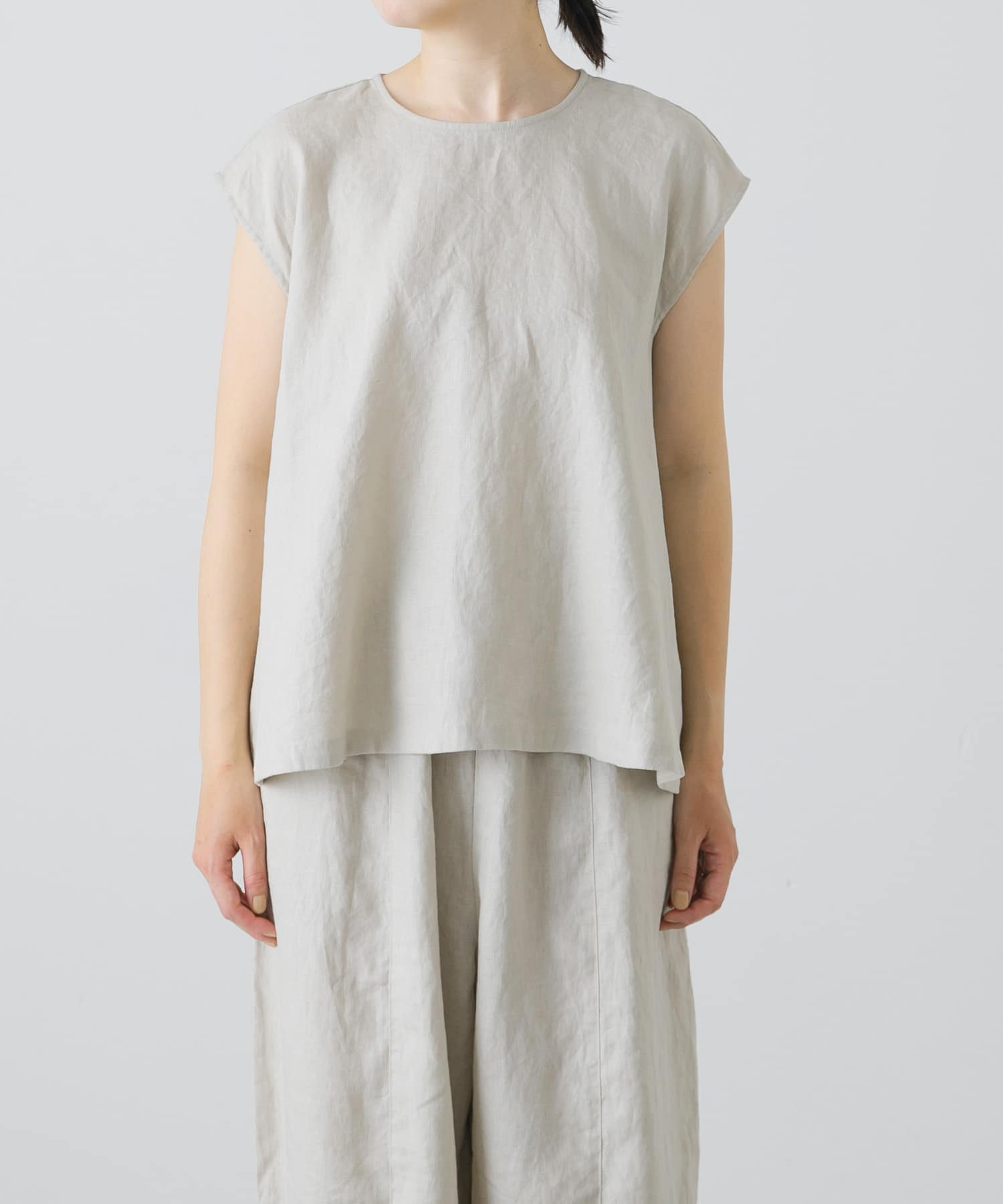 L.BEIGE