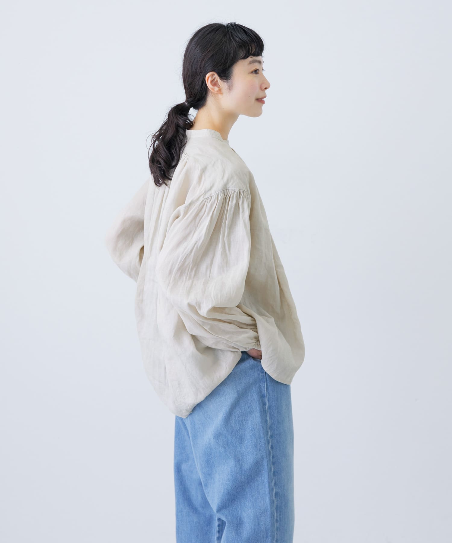 L.BEIGE