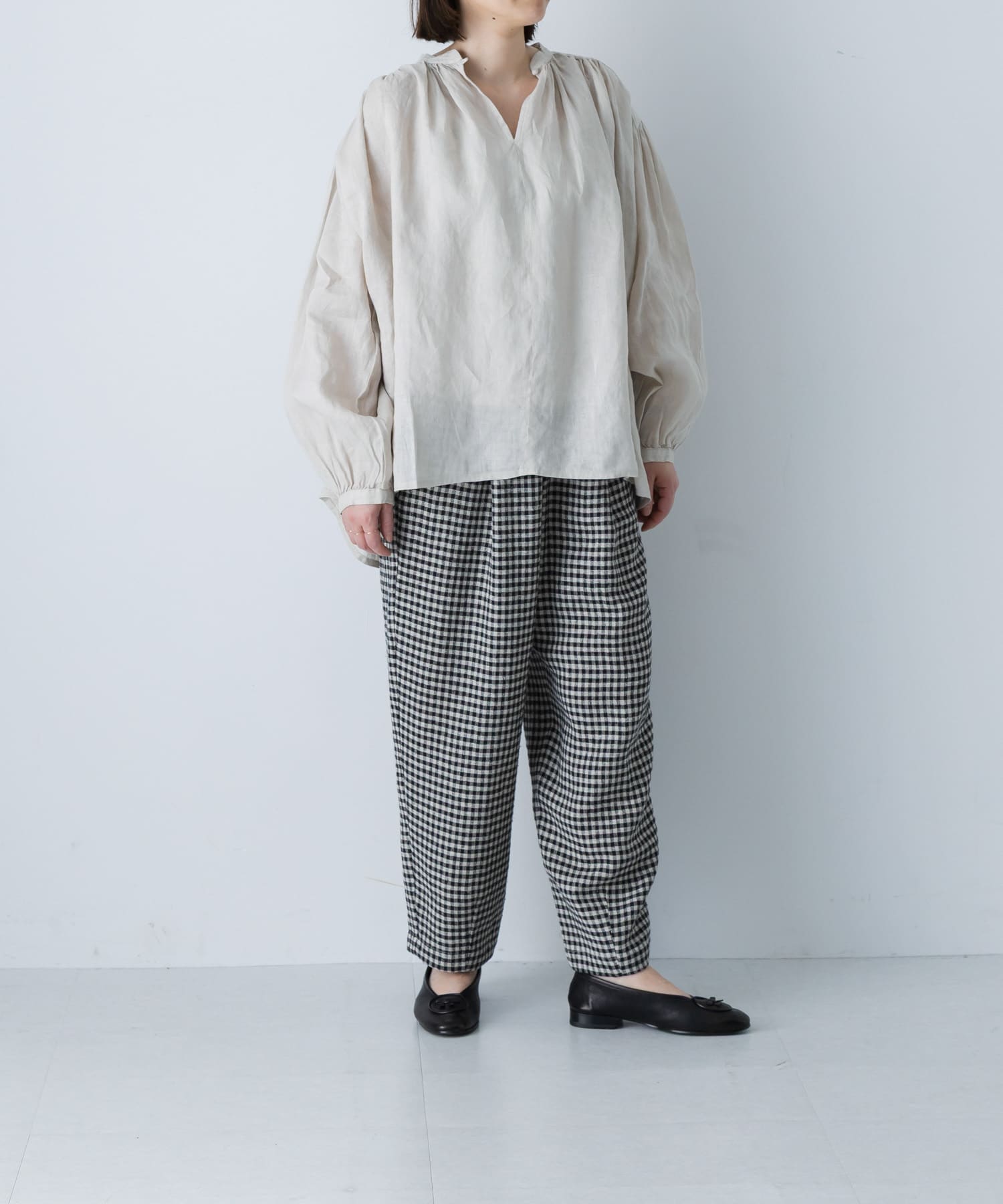 L.BEIGE