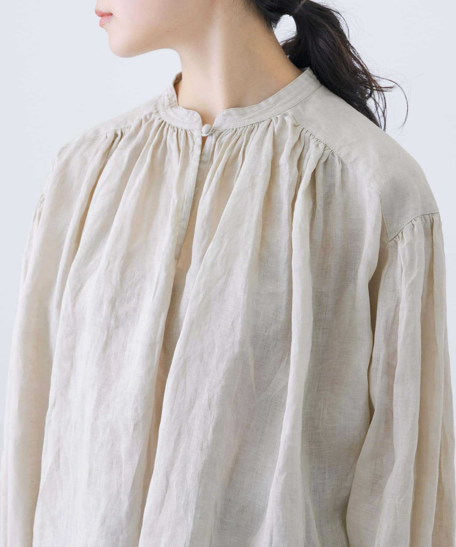 L.BEIGE