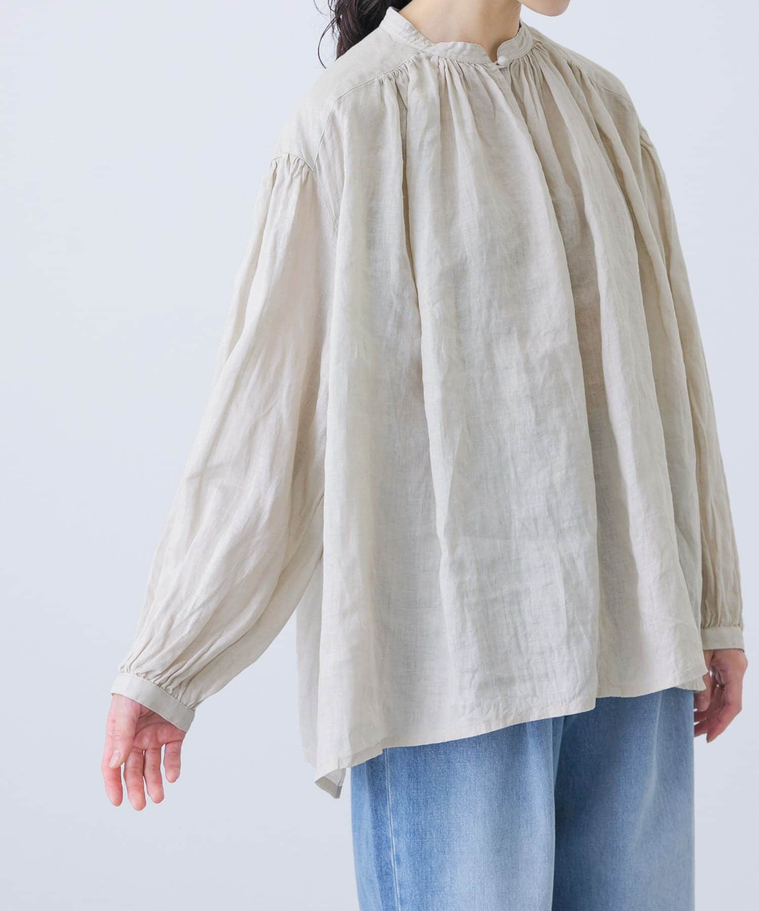 L.BEIGE