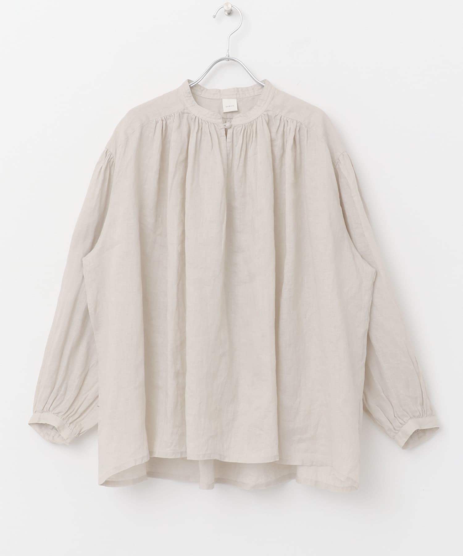 L.BEIGE