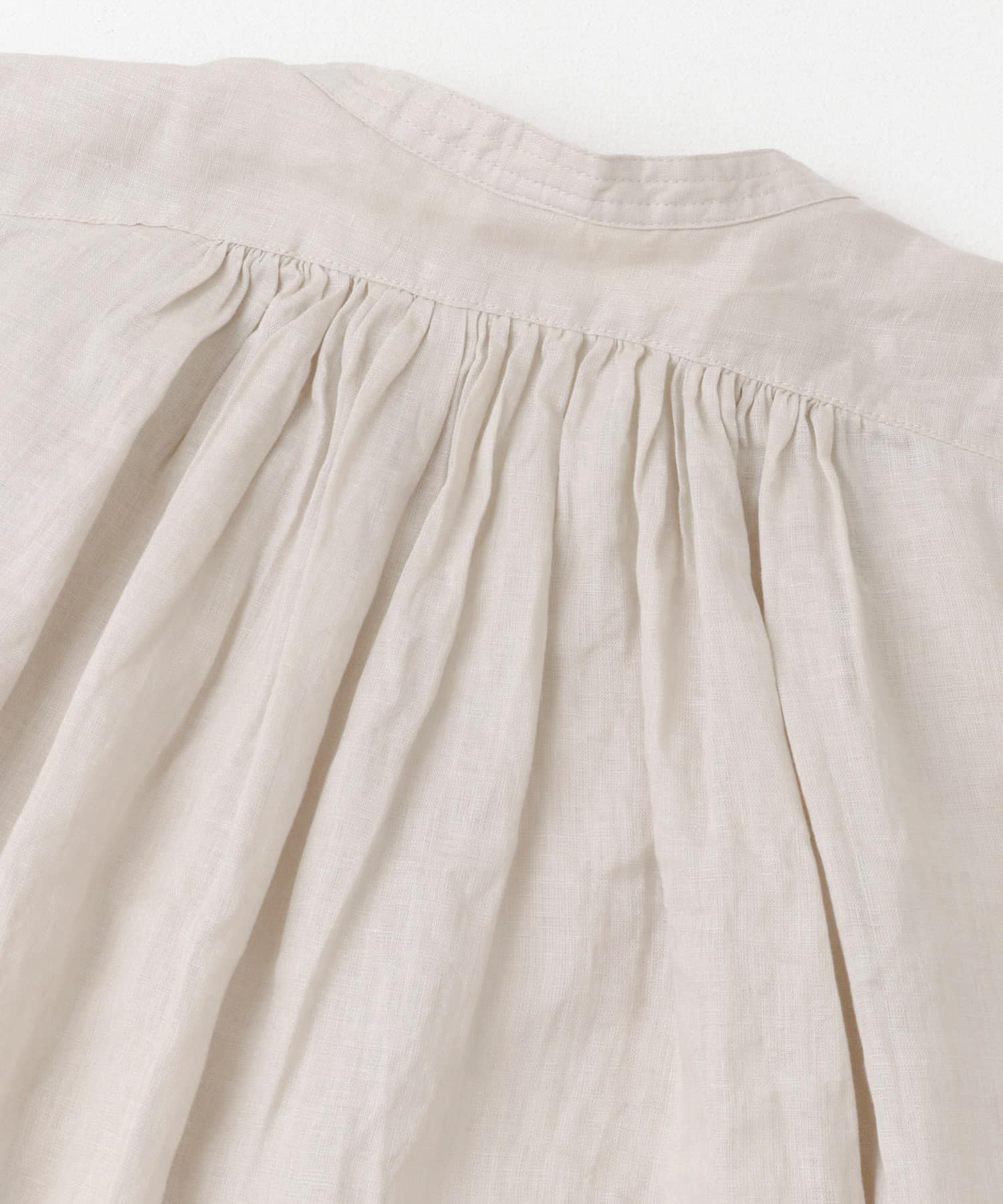 L.BEIGE
