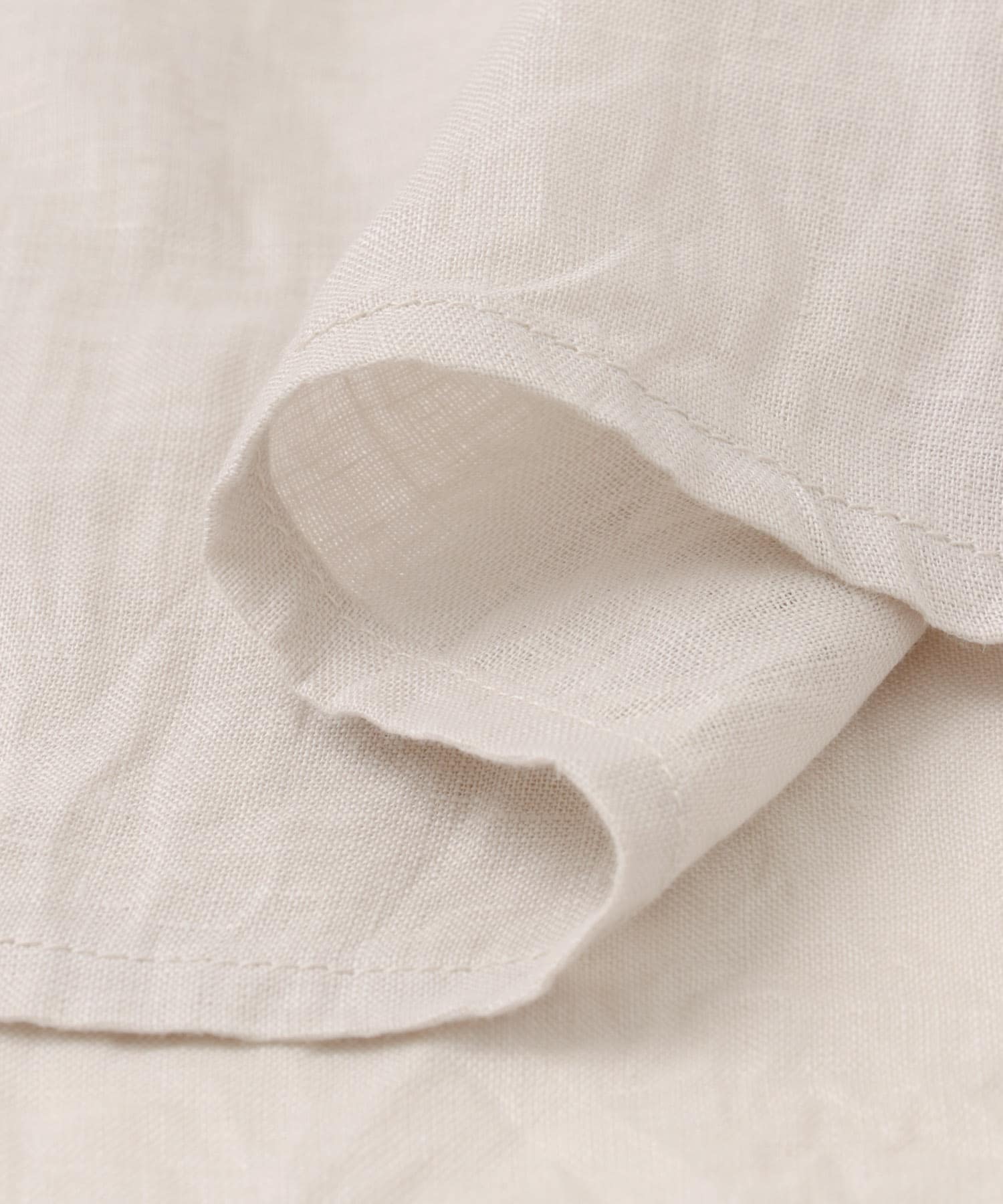 L.BEIGE