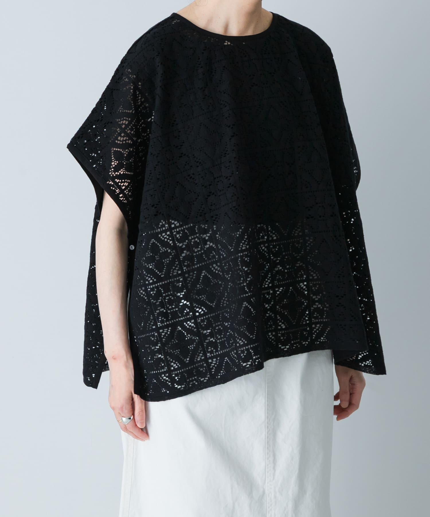 コットンレースポンチョプルオーバー