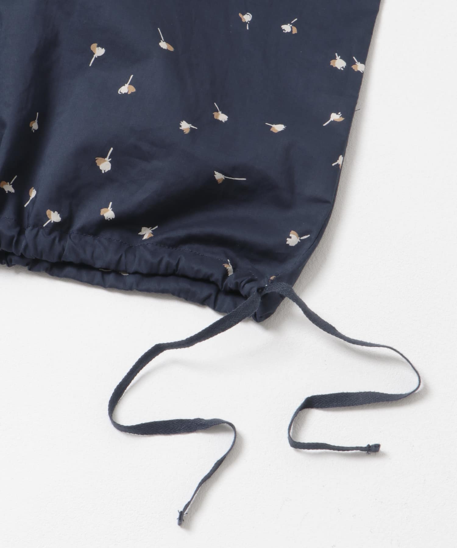 小花ドロストプルオーバー NAVY FREE