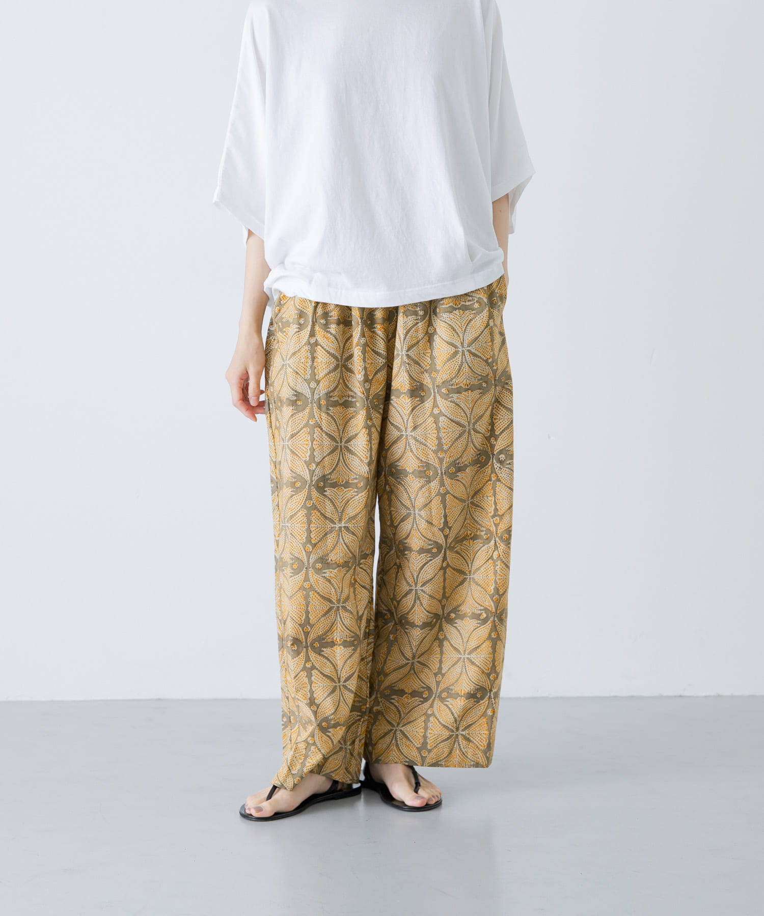 エスニックプリントイージーパンツ