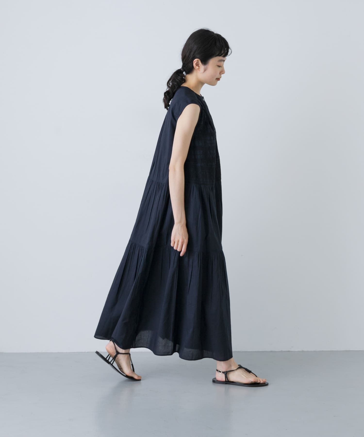 2サイズ展開』フロント刺繍ノースリーブワンピース(0 NAVY