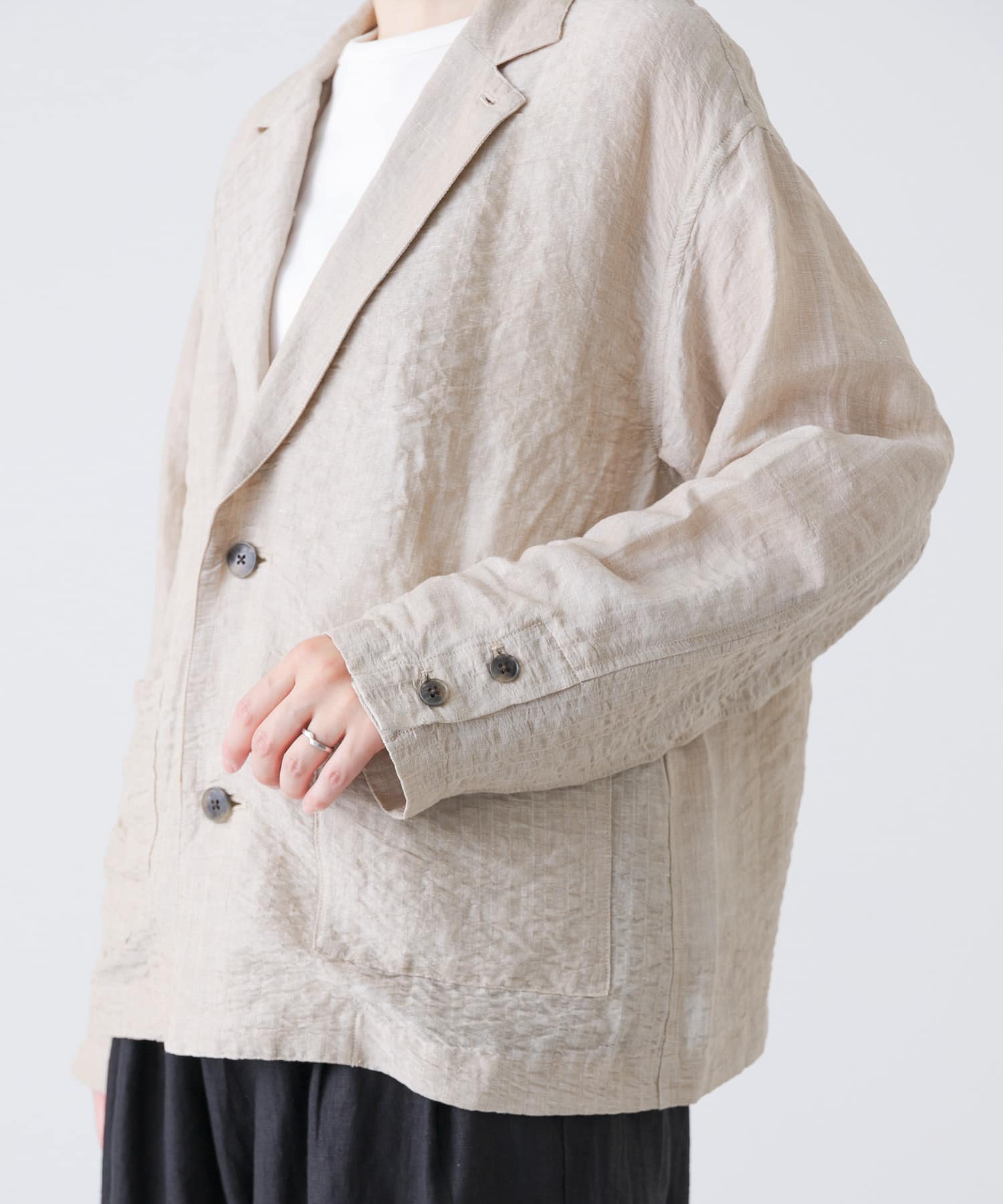 【新品・タグ付き】かぐれ　リネンレーヨンテントコート　NATURAL かぐれ（カグレ）の「リネンレーヨンテントコート（その他