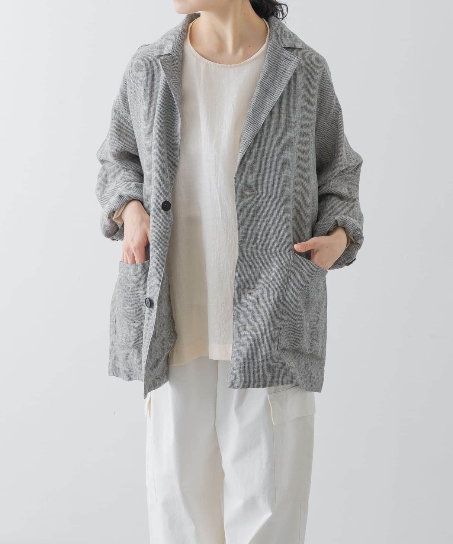 GRAY