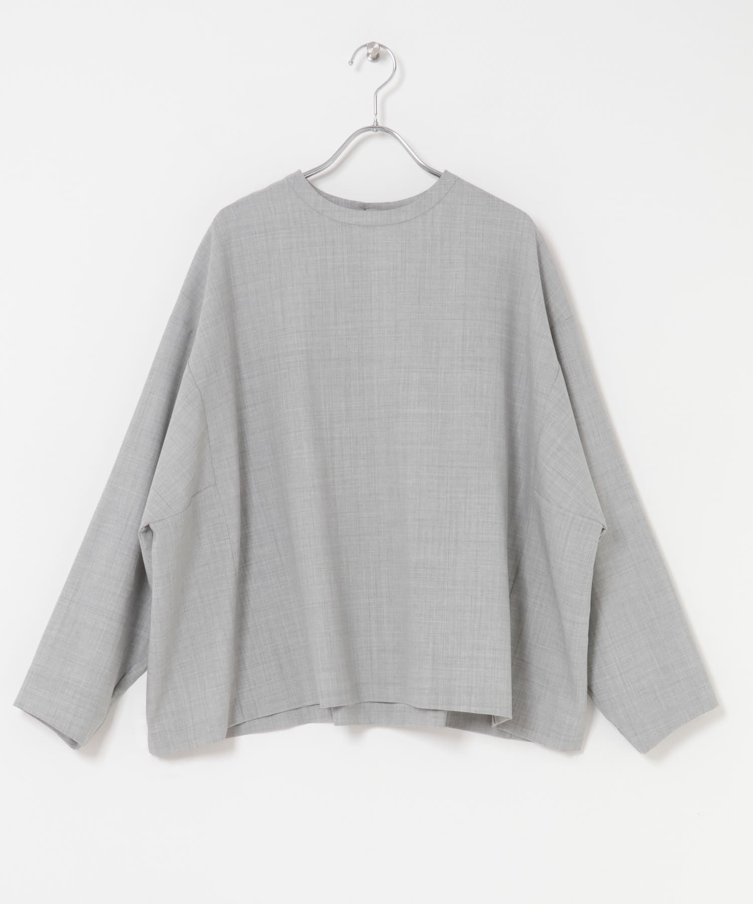 Washable wool pullover