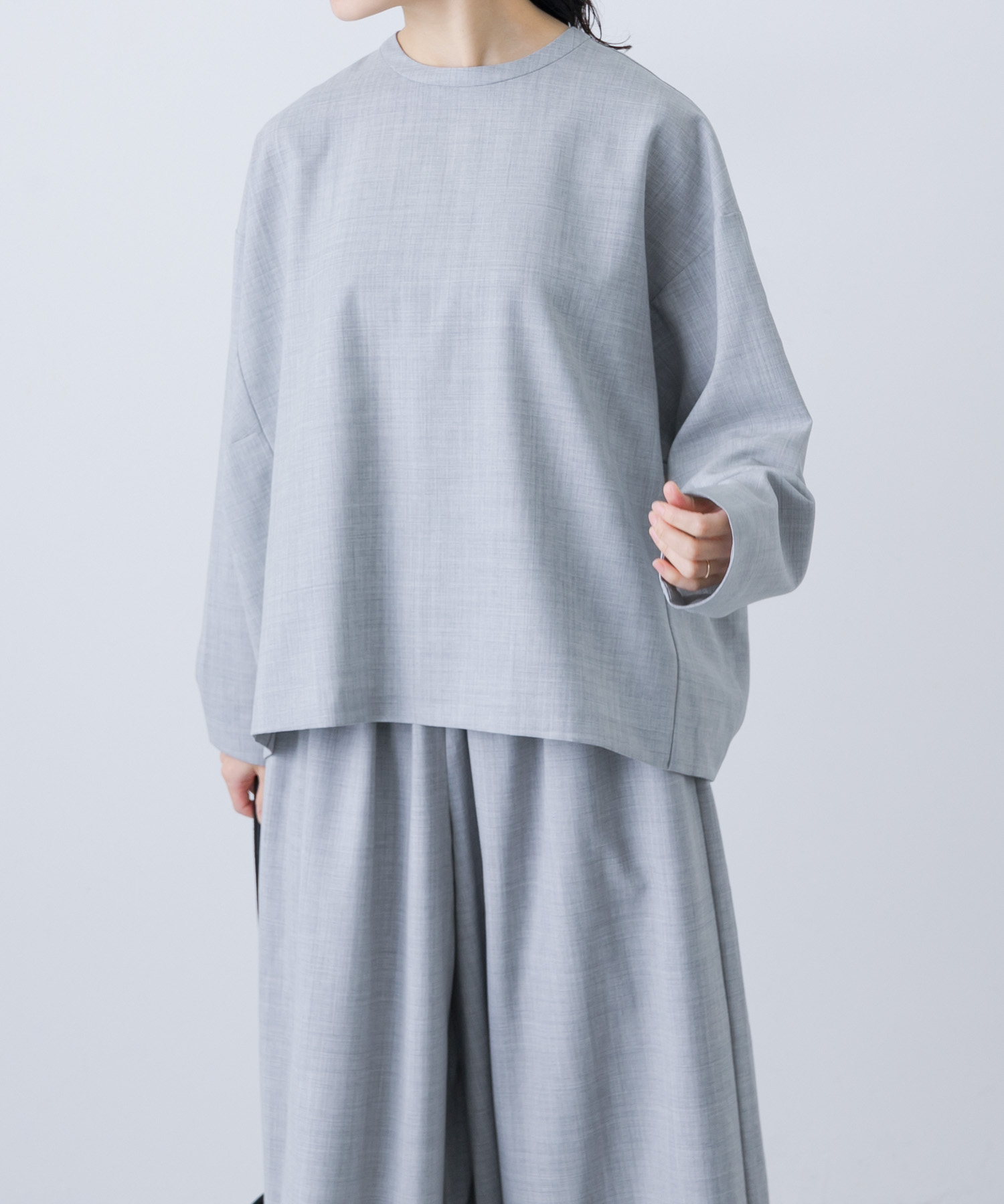 Washable wool pullover