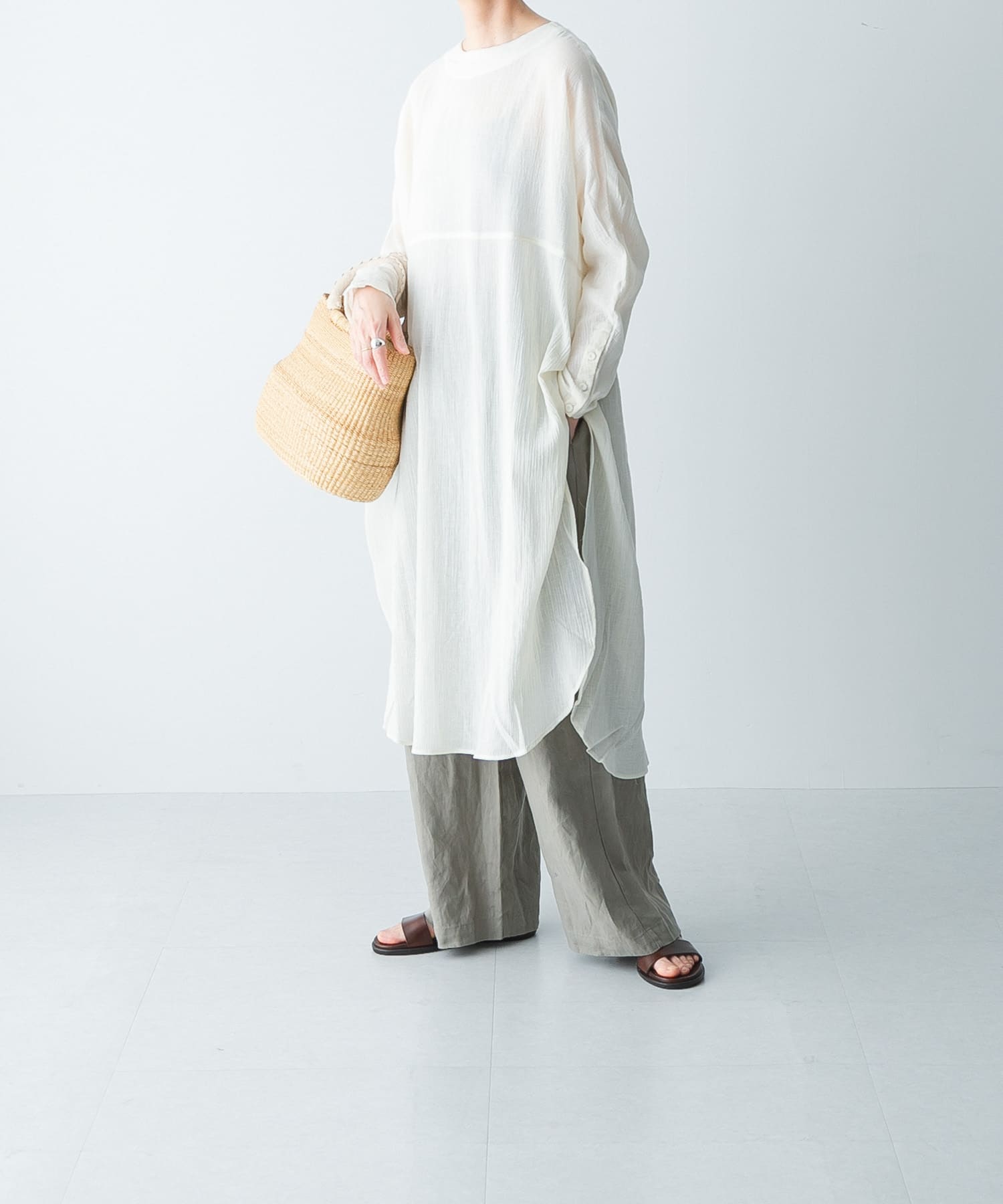 IVORY