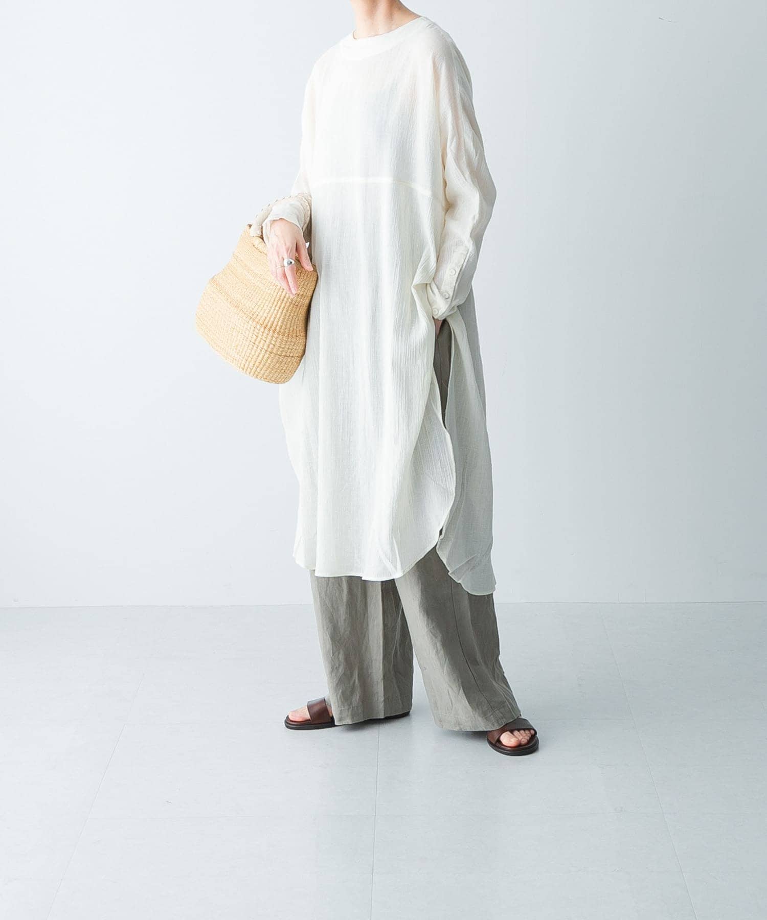 IVORY