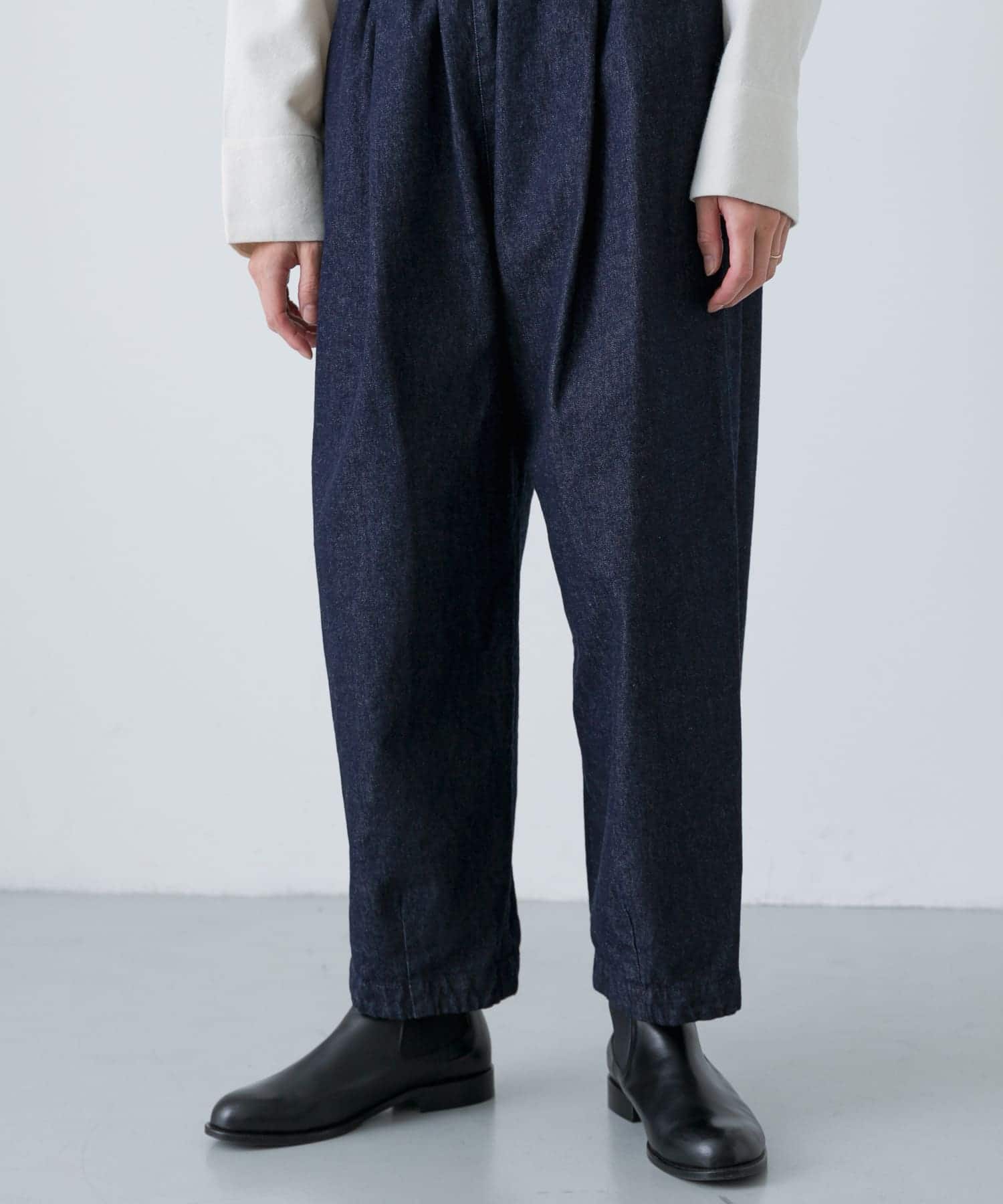 かぐれ デニムボリュームパンツ　アーバンリサーチ　完売 デニムクロップドパンツ(FREE INDIGO): ボトム｜URBAN RESEARCH