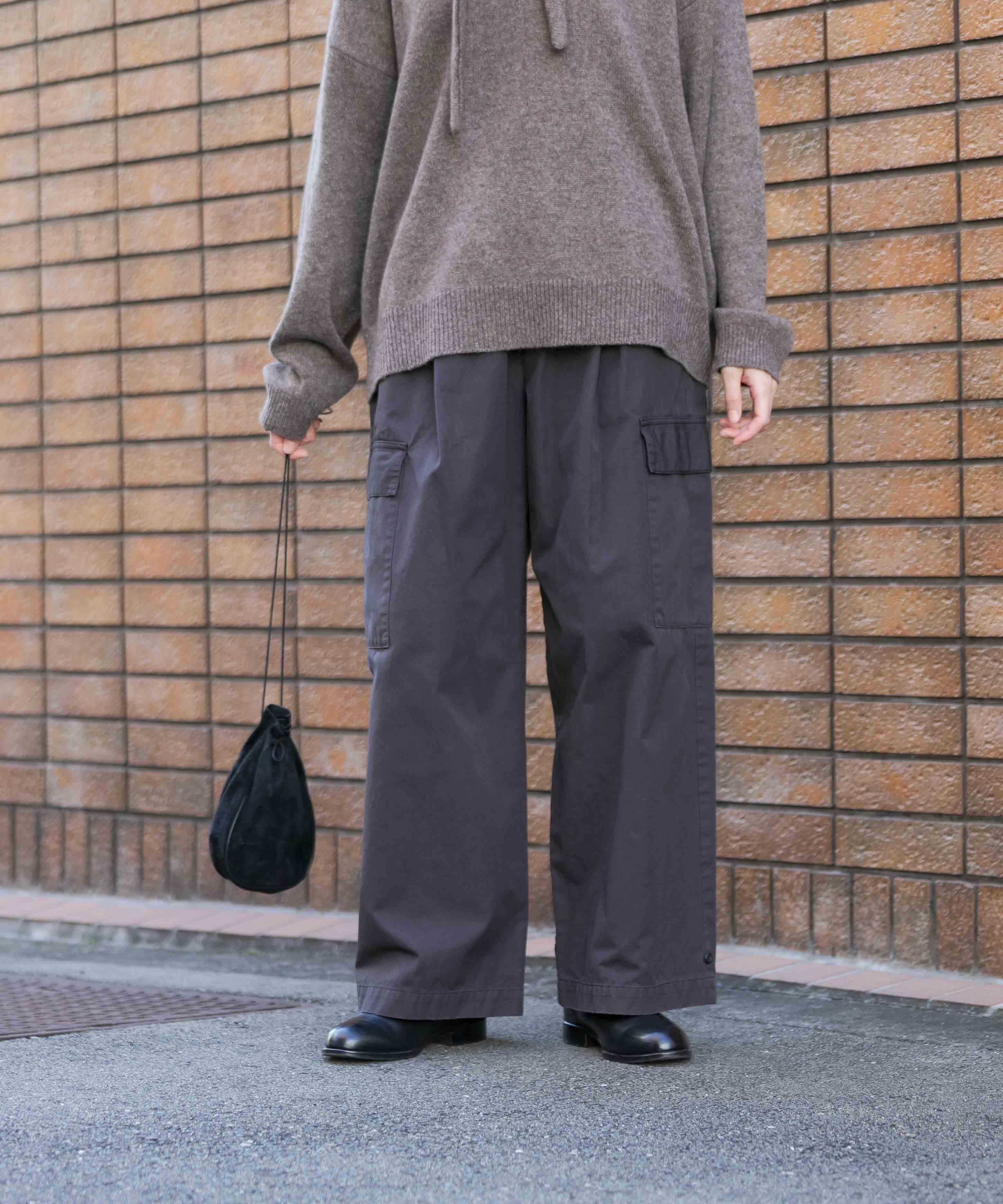 ユーティリティーイージーパンツ