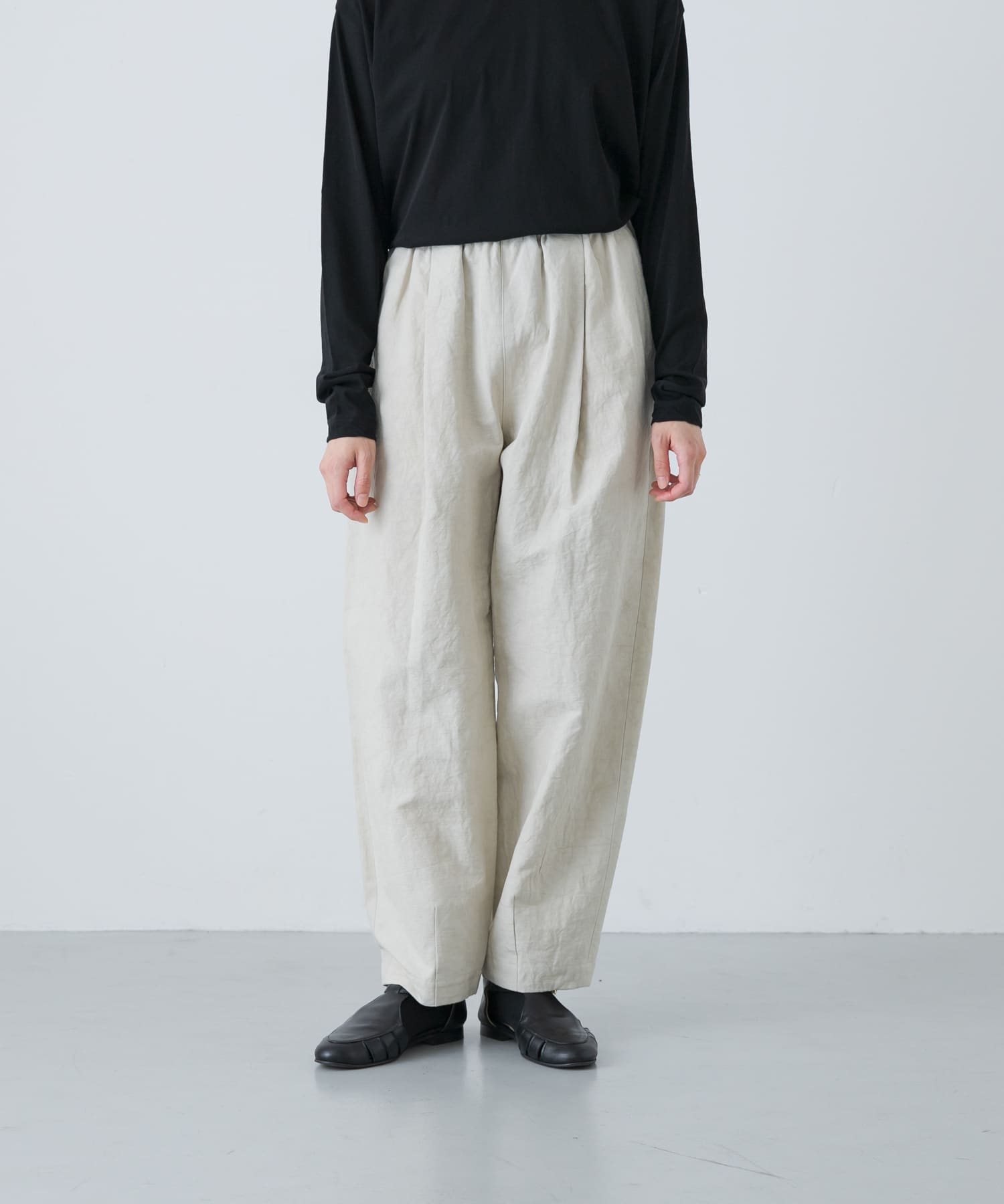L/BEIGE