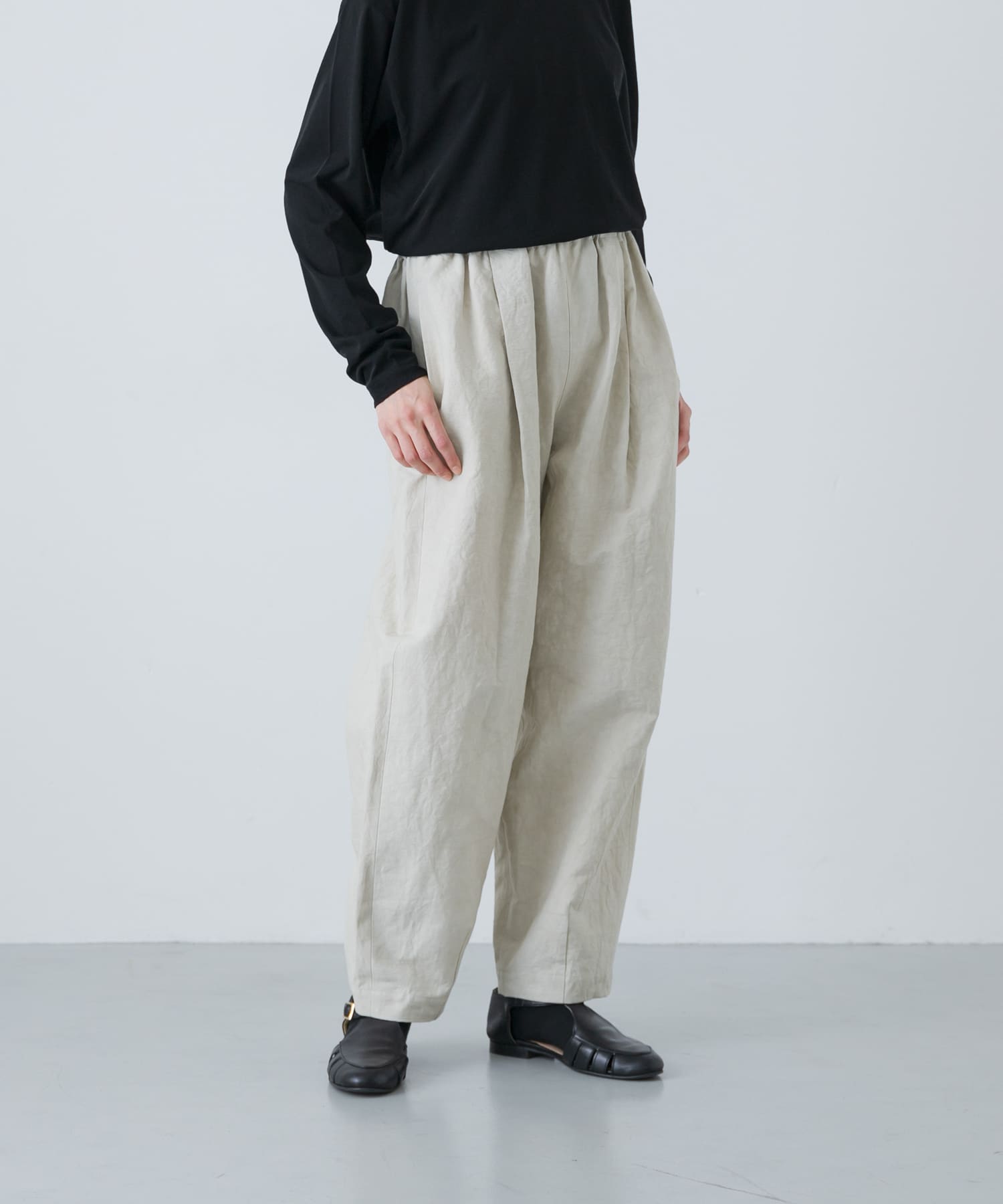 L/BEIGE