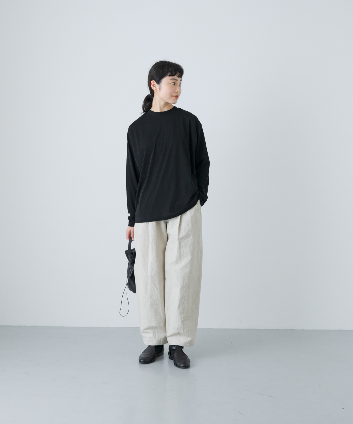 L/BEIGE