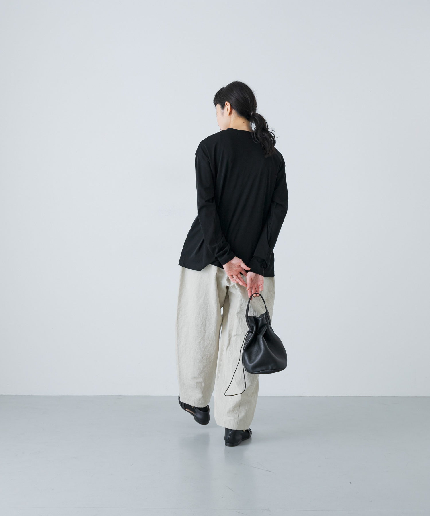 L/BEIGE