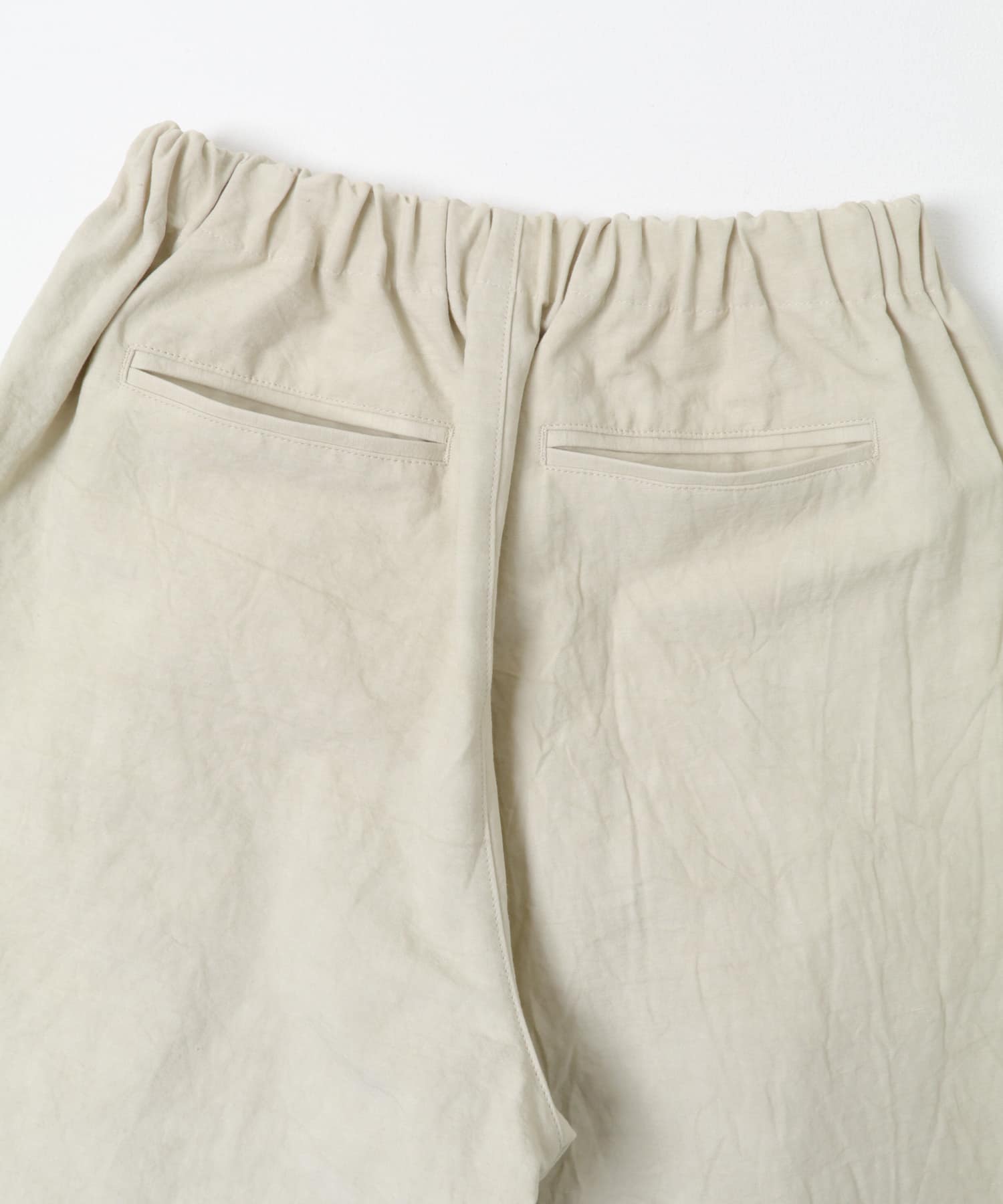 L/BEIGE