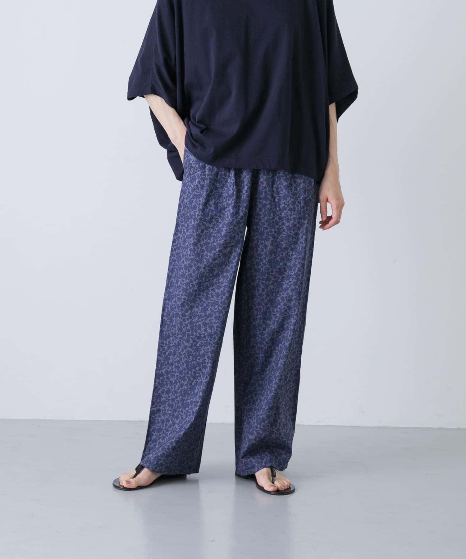 コットン小花柄イージーパンツ