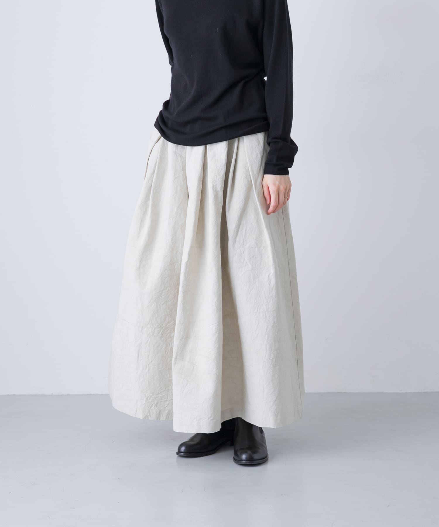 Tuck skirt