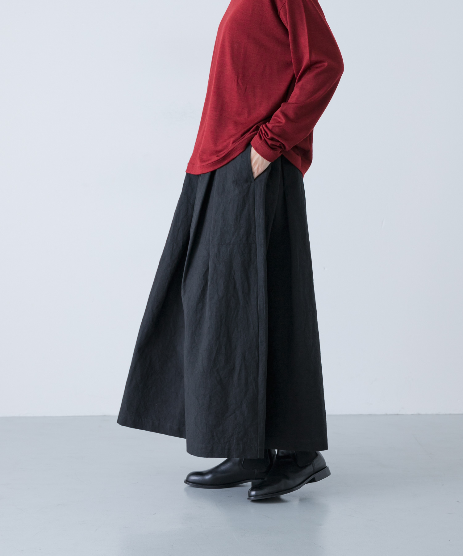 Tuck skirt