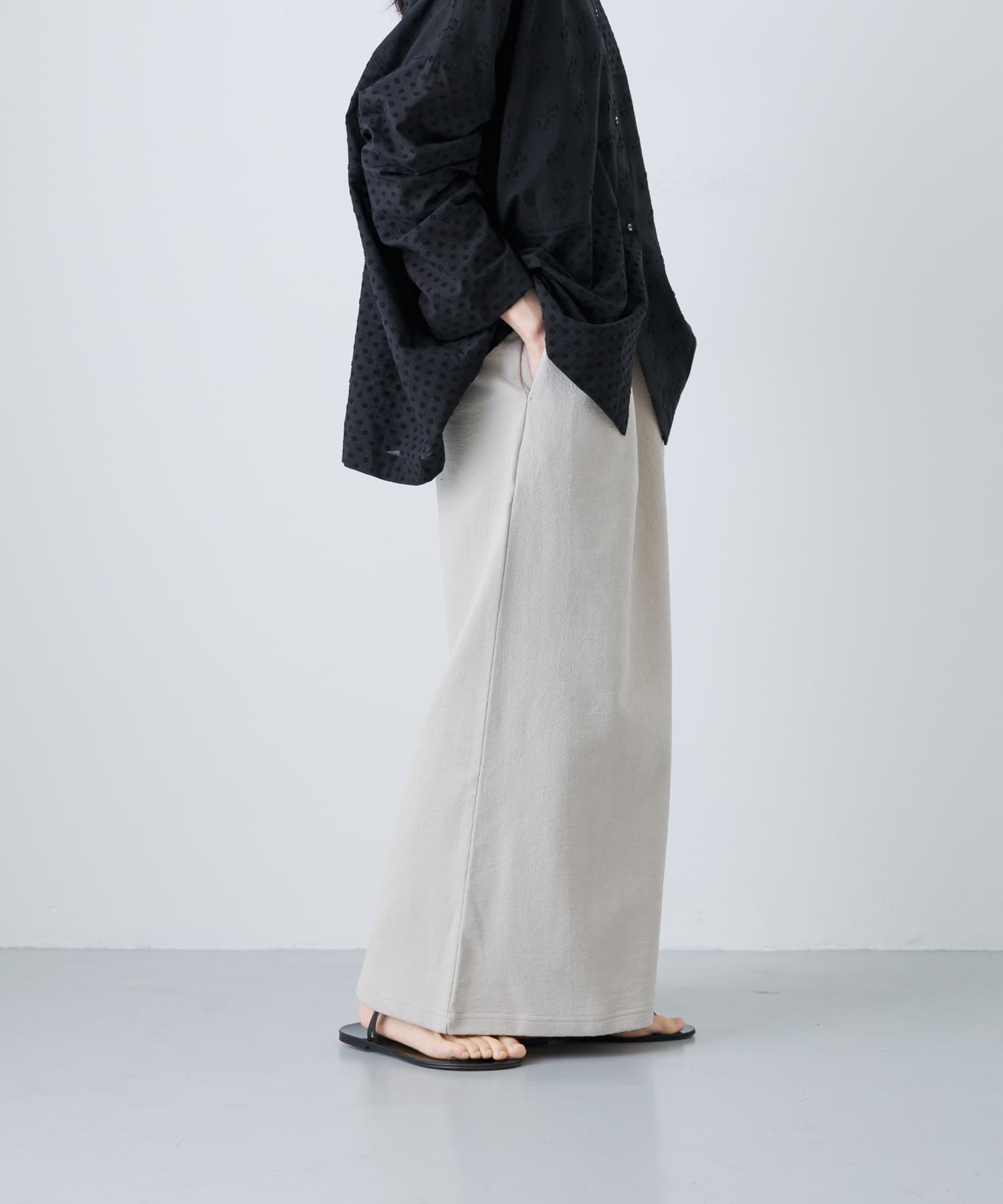 L.BEIGE