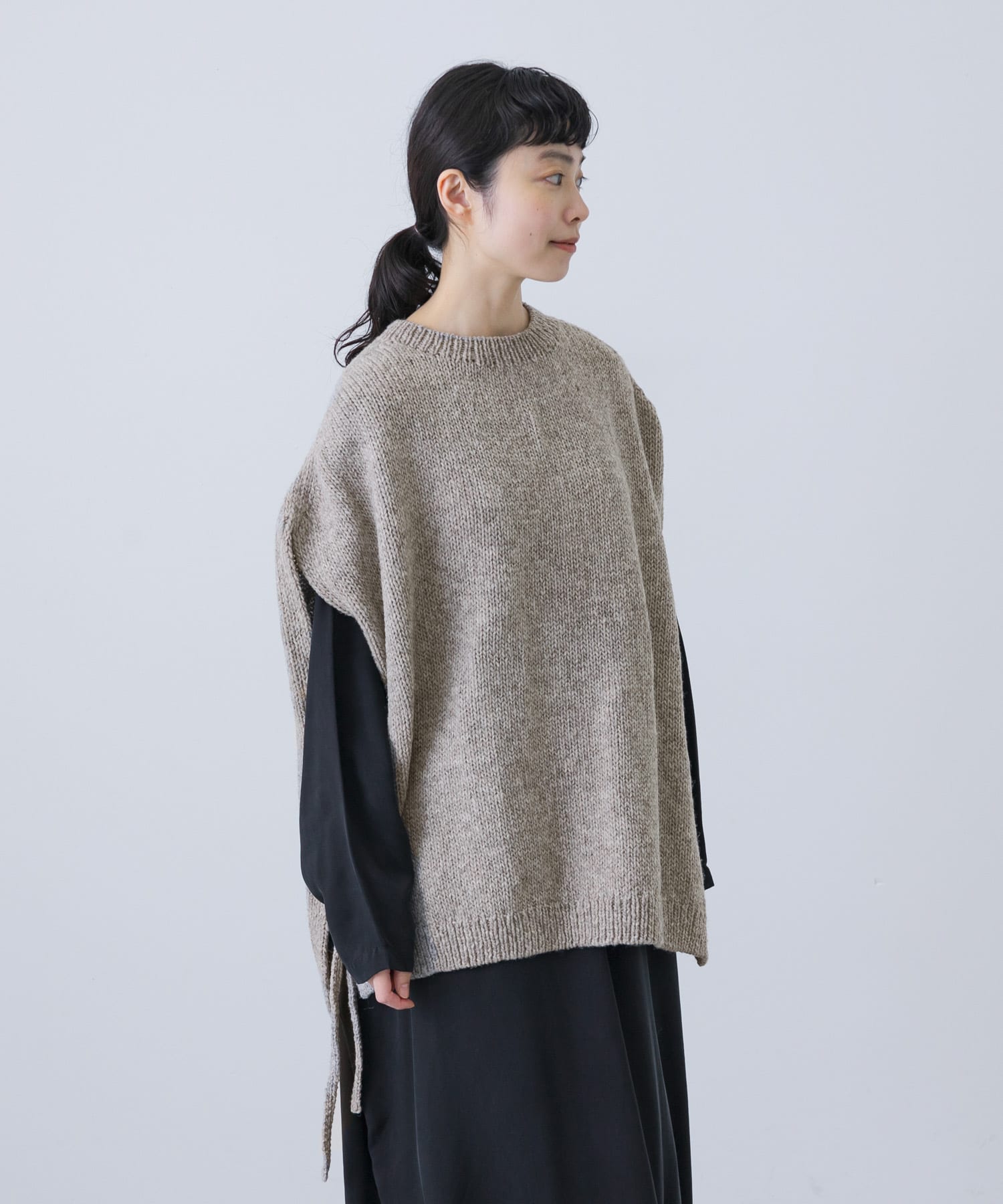 ペルーワイドニットベスト