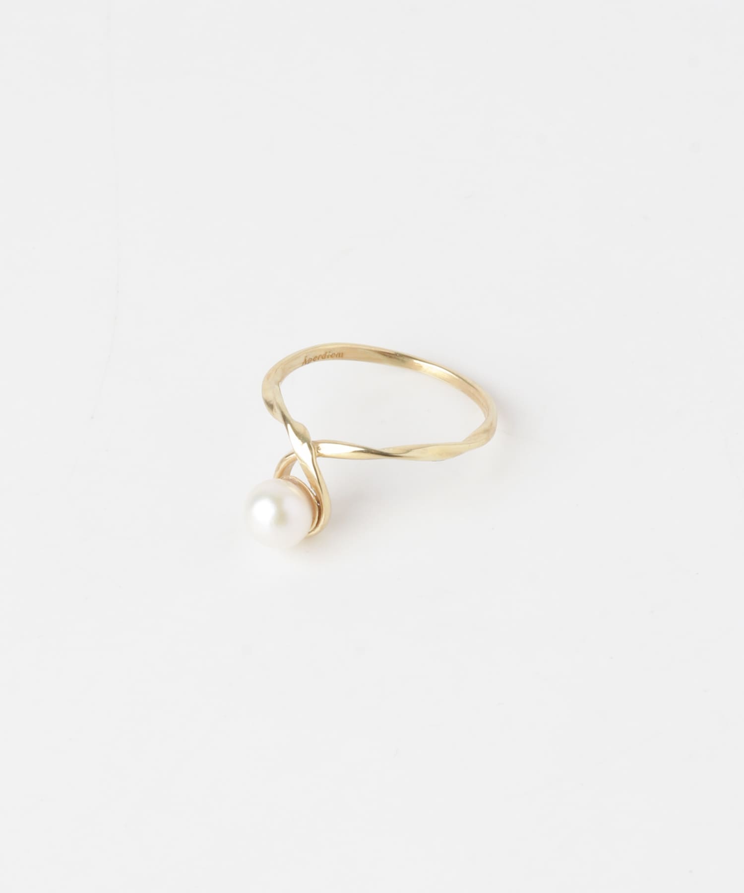 Aperdiem　Twirl Pearl Ring(G)