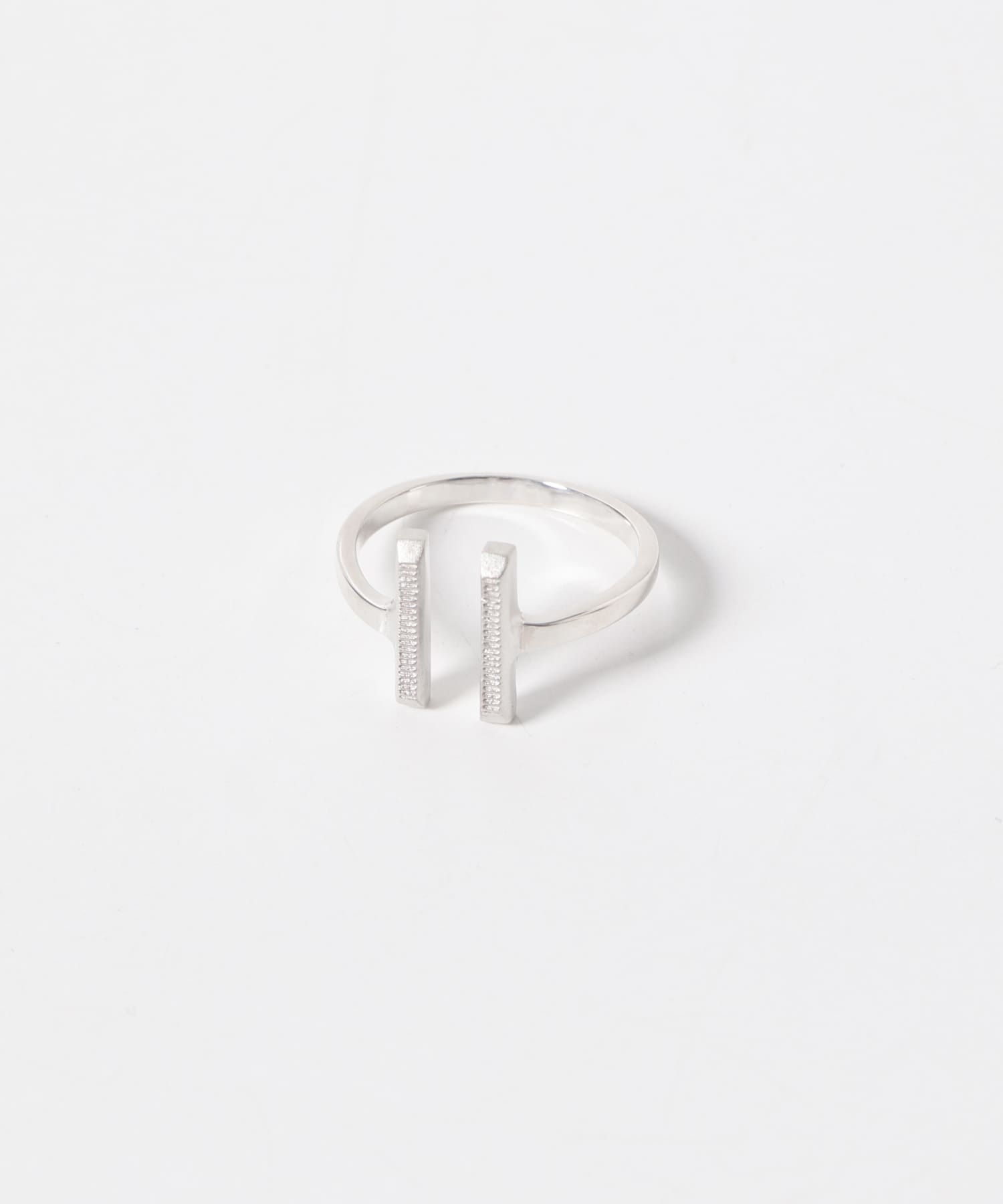 Aperdiem　Rustle Bar Ring(SV)