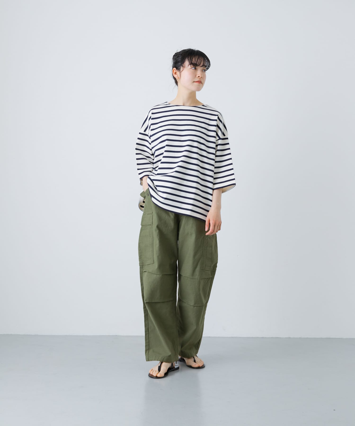身長：163cm サイズ：26