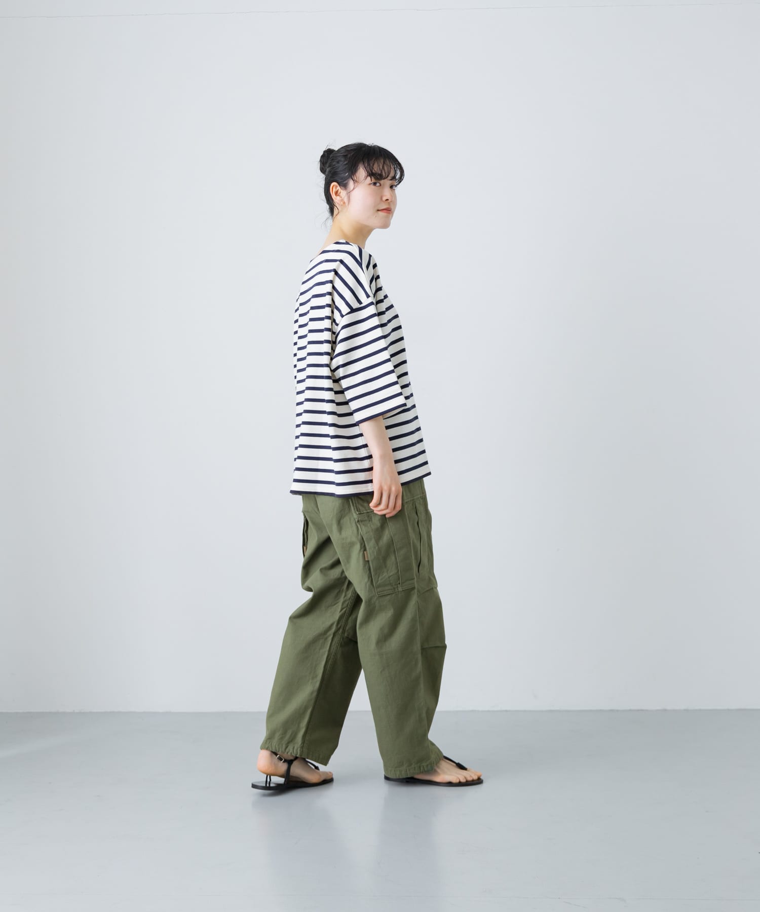 身長：163cm サイズ：26