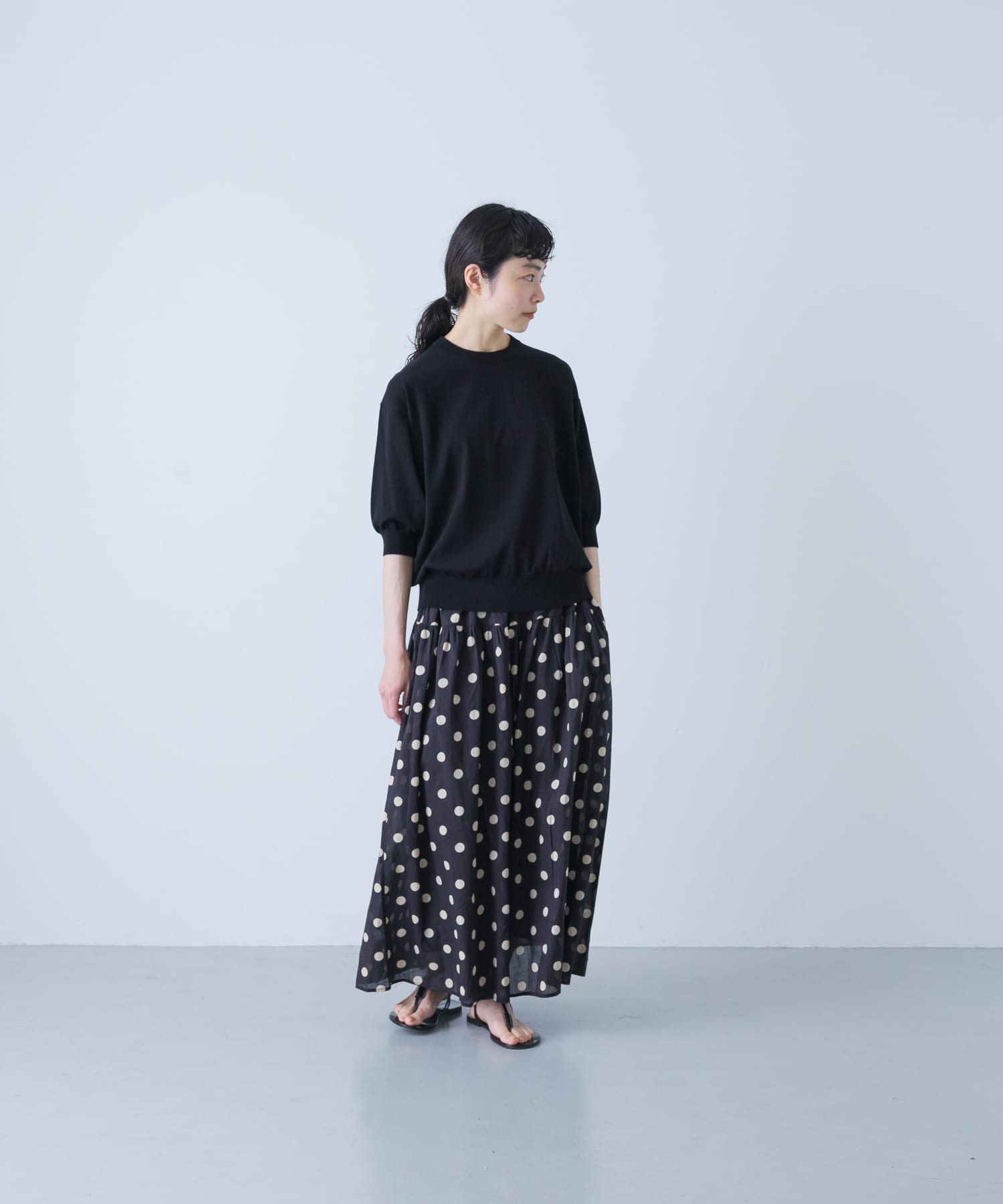 BLK XL DOT