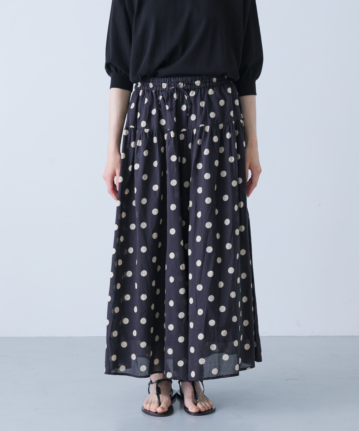 BLK XL DOT