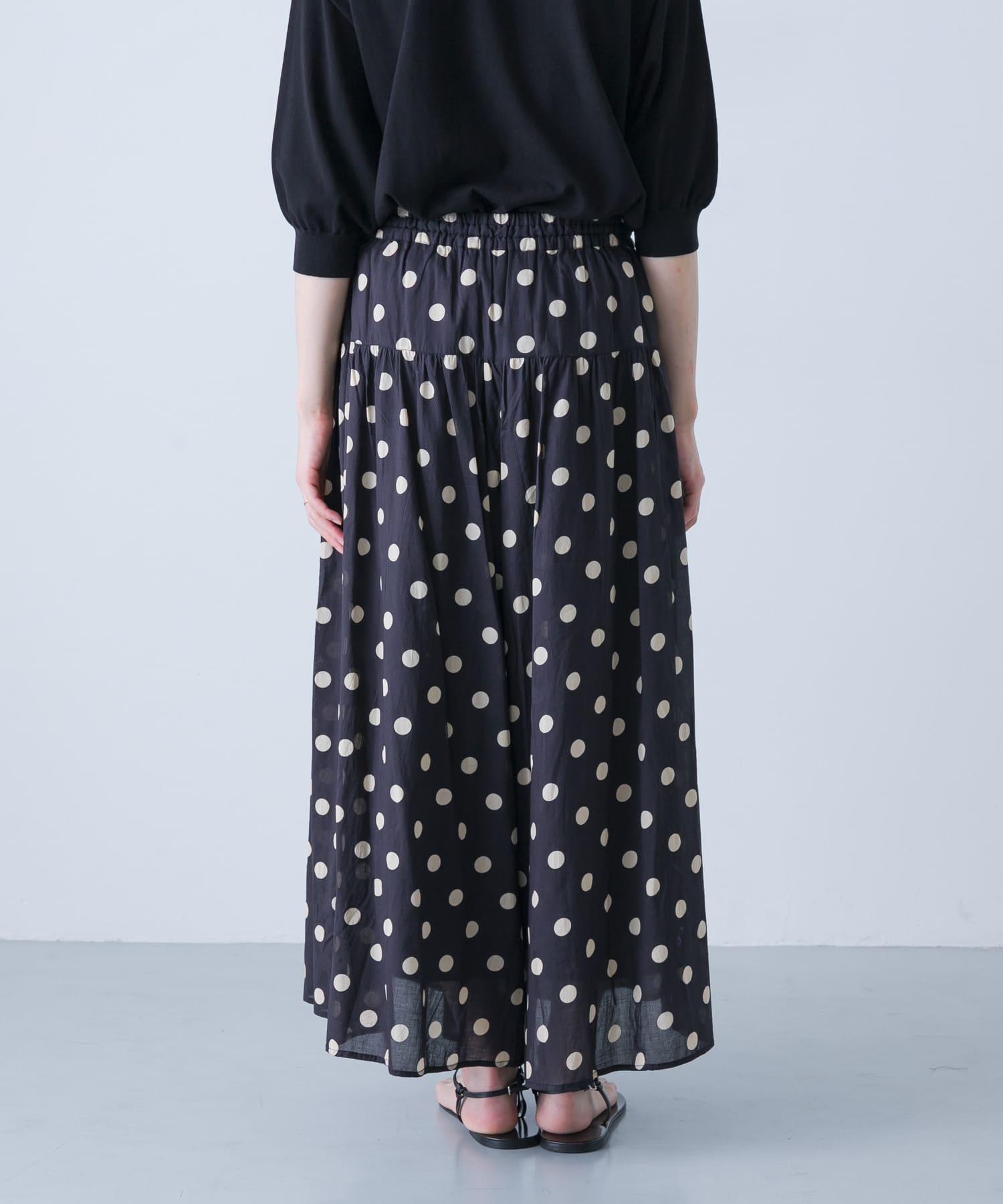 BLK XL DOT