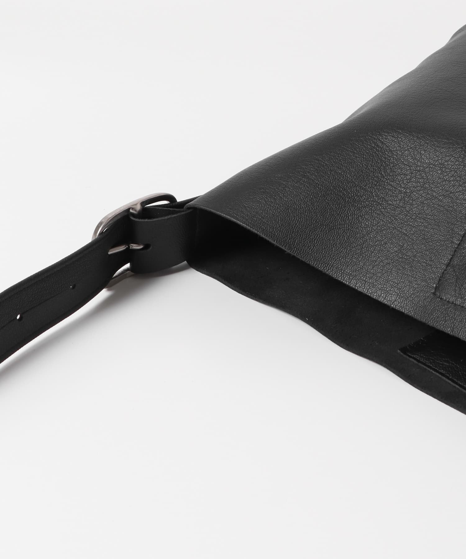 ATELIER 4.5　SHOULDER BAG black FREE
