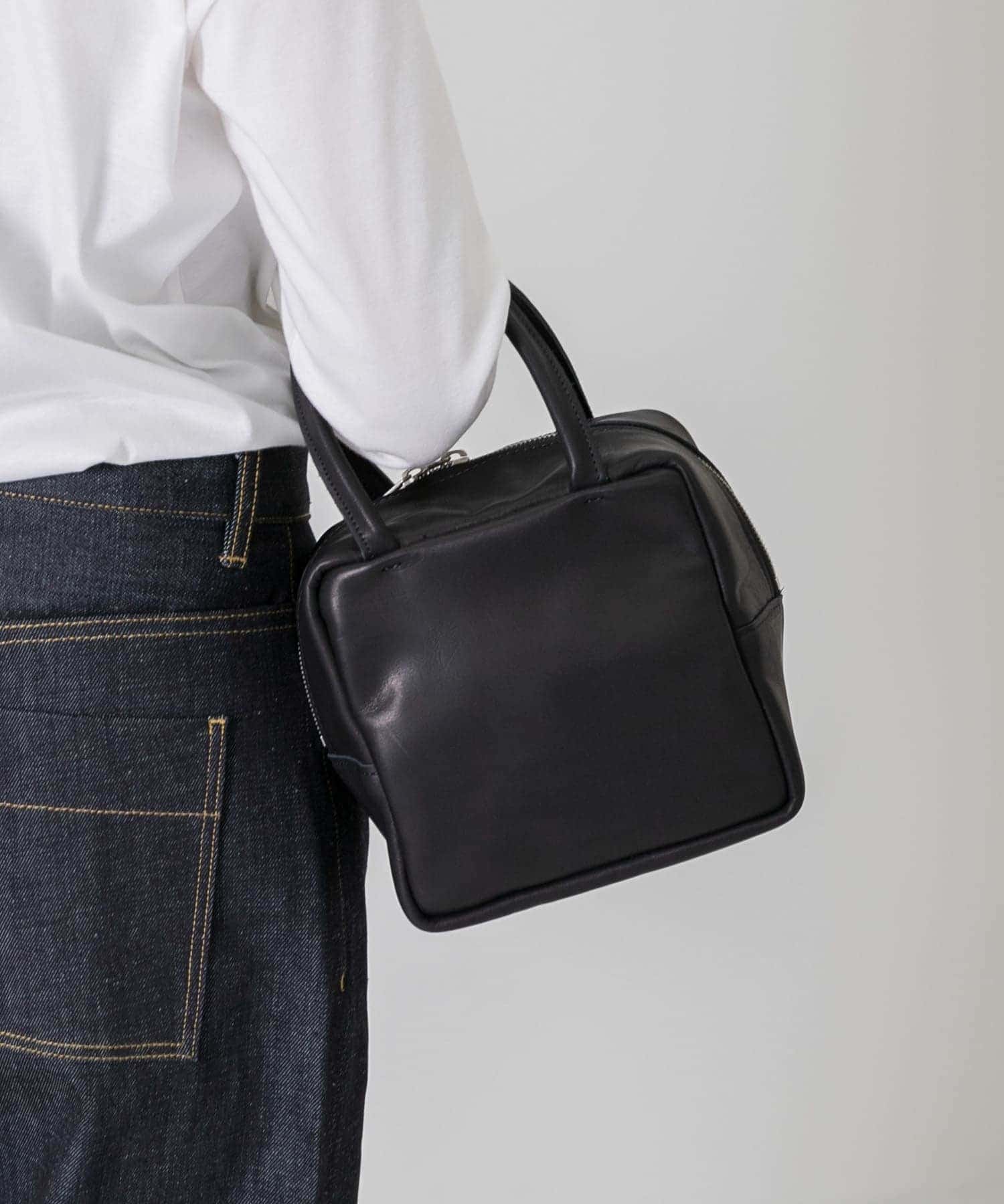 MORMYRUS　cube tote BLACK FREE